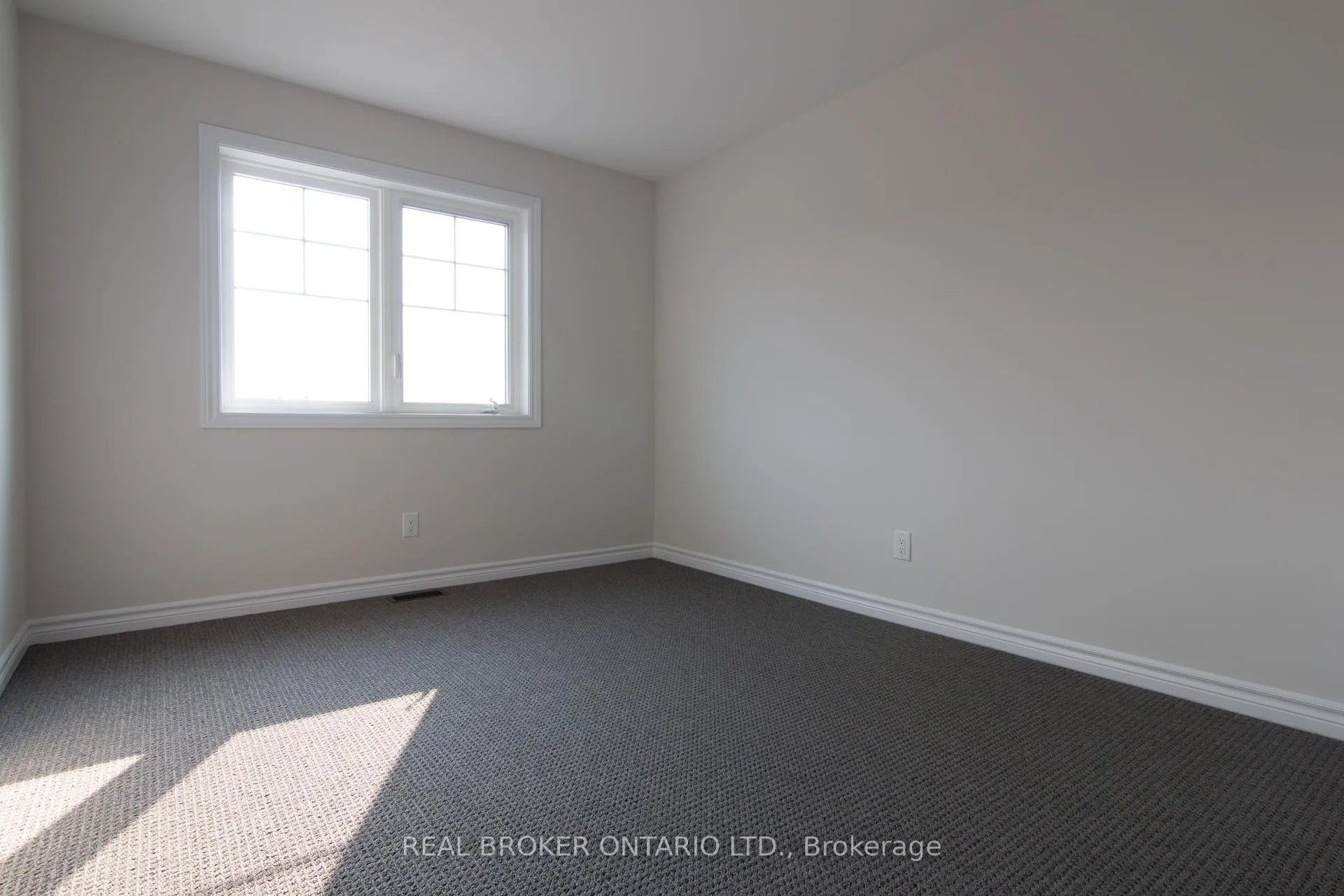 Photo 23 of 1022 Kijik Crescent, Ottawa, Blossom Park/Kemp Park/Findlay Creek — HOMEH