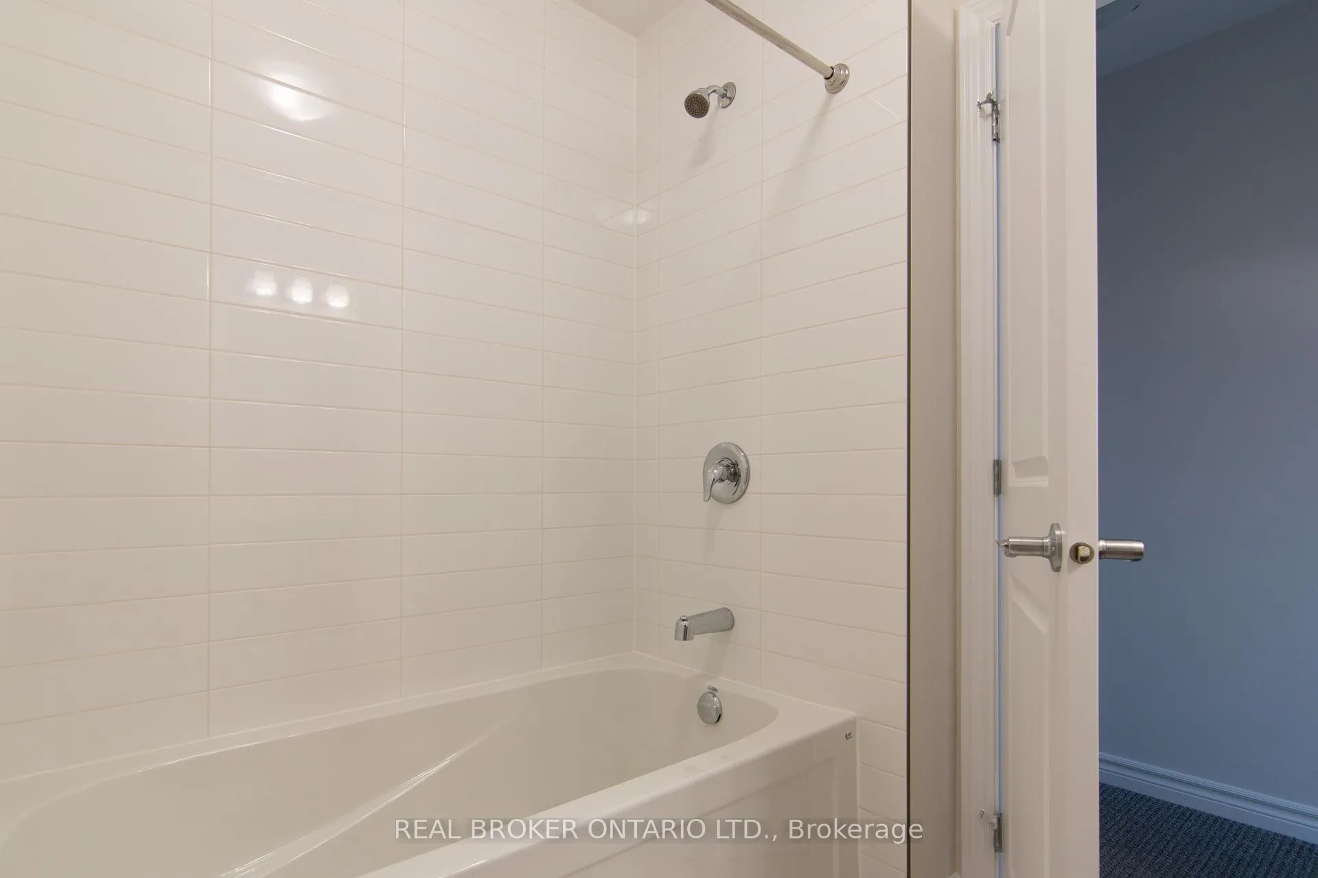 Photo 30 of 1022 Kijik Crescent, Ottawa, Blossom Park/Kemp Park/Findlay Creek — HOMEH
