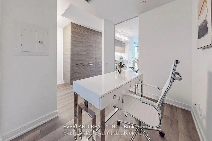Photo 14 of Unit 4012, 3 Gloucester Street, Toronto, Church-Yonge Corridor — HOMEH