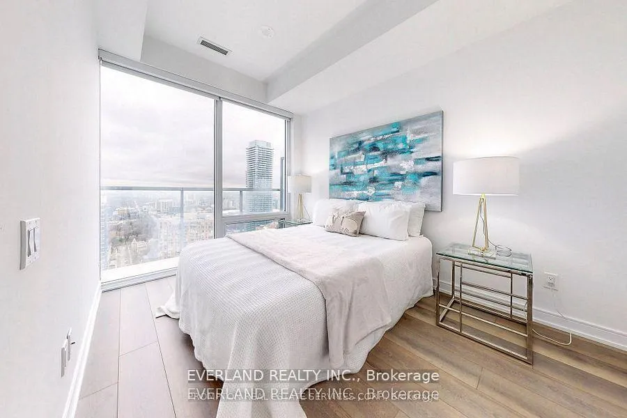 Photo 15 of Unit 4012, 3 Gloucester Street, Toronto, Church-Yonge Corridor — HOMEH