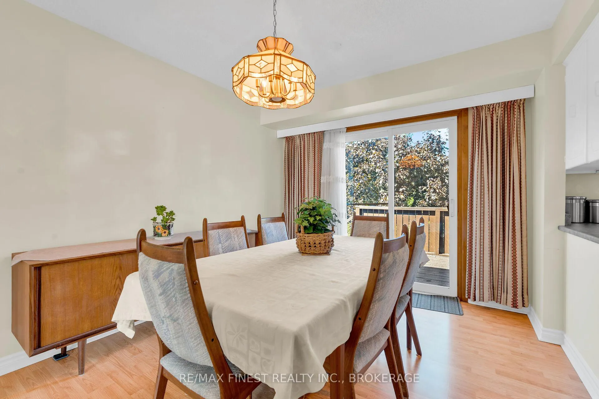 Photo 11 of 7 Huff Avenue, Loyalist, Amherstview — HOMEH