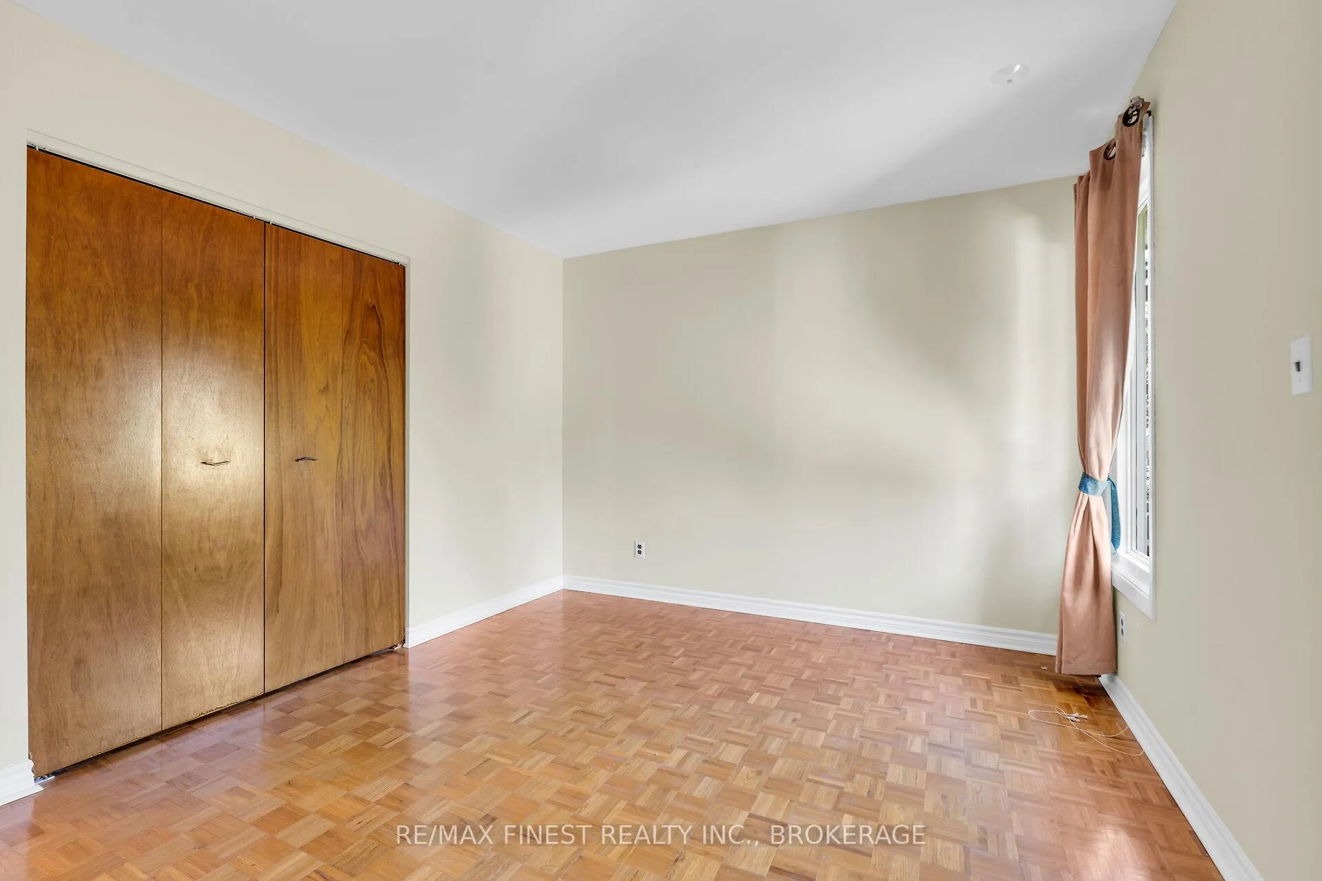 Photo 17 of 7 Huff Avenue, Loyalist, Amherstview — HOMEH