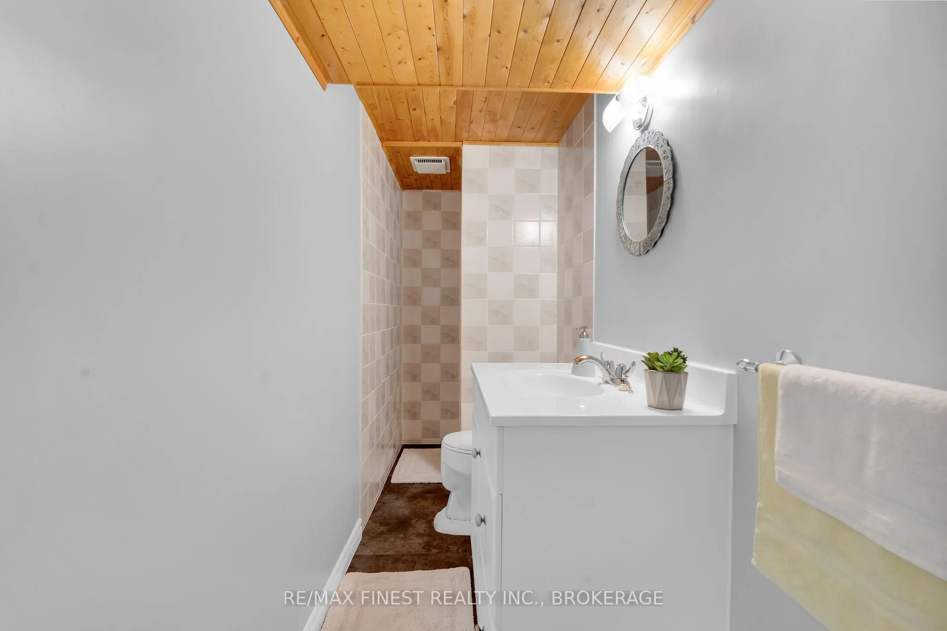 Photo 29 of 7 Huff Avenue, Loyalist, Amherstview — HOMEH