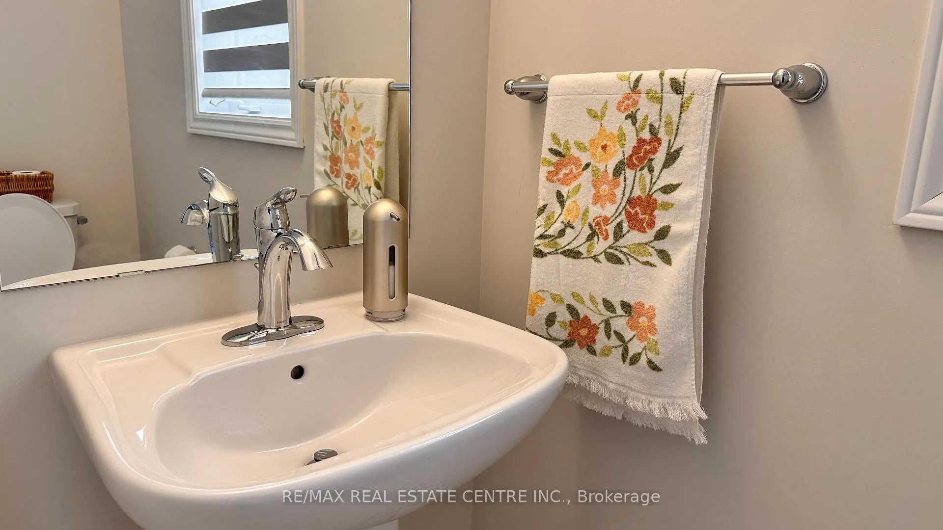 Photo 8 of 15 Charm Place, Thorold, Rolling Meadows — HOMEH