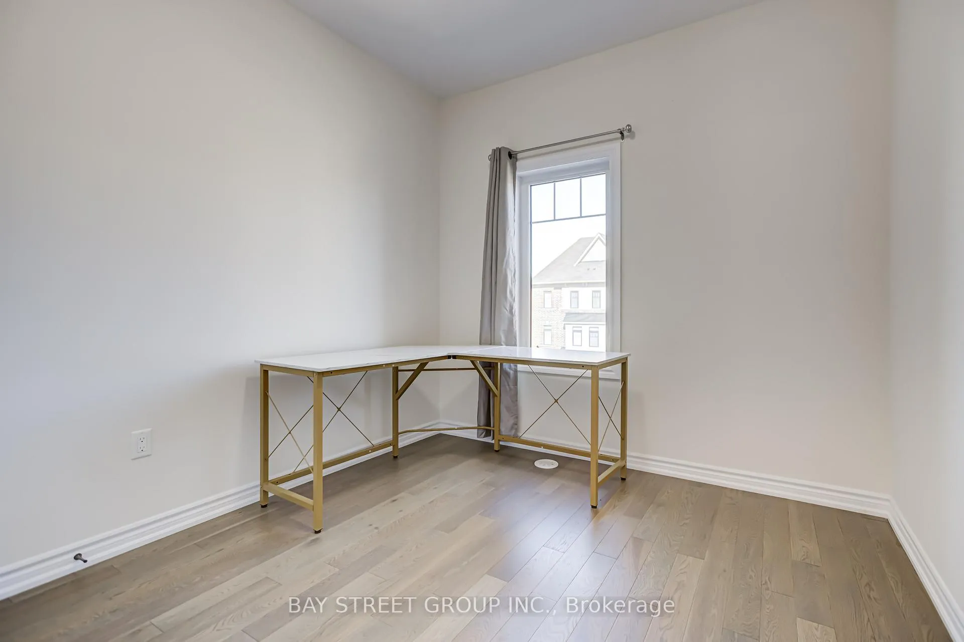 Photo 31 of 35 George Peach Avenue, Markham, Victoria Square — HOMEH