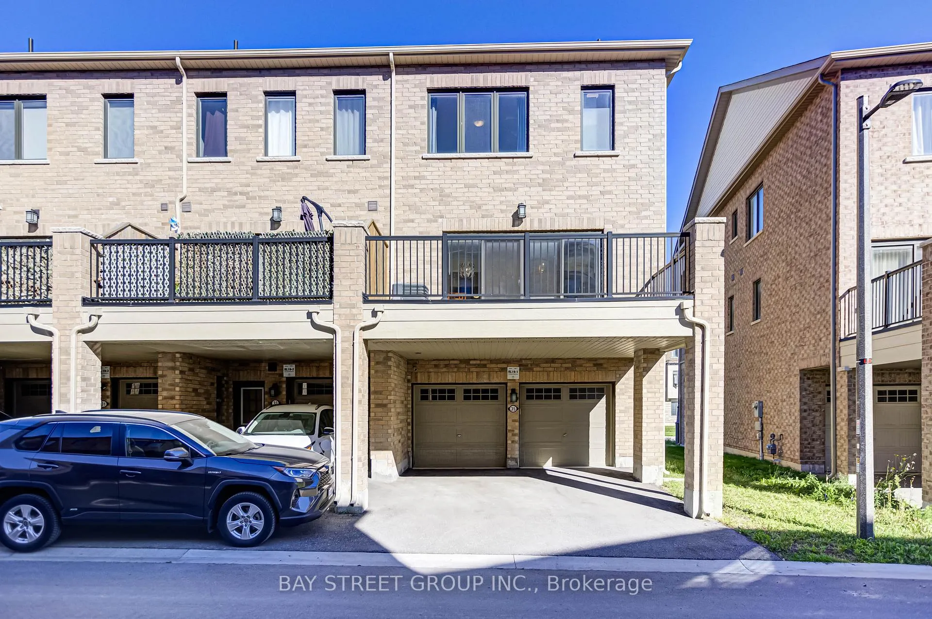 Photo 36 of 35 George Peach Avenue, Markham, Victoria Square — HOMEH