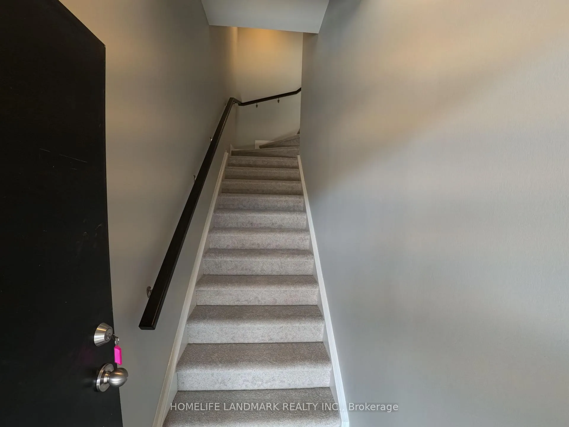 Photo 5 of Unit 110, 130 Otterbein Road, Kitchener — HOMEH