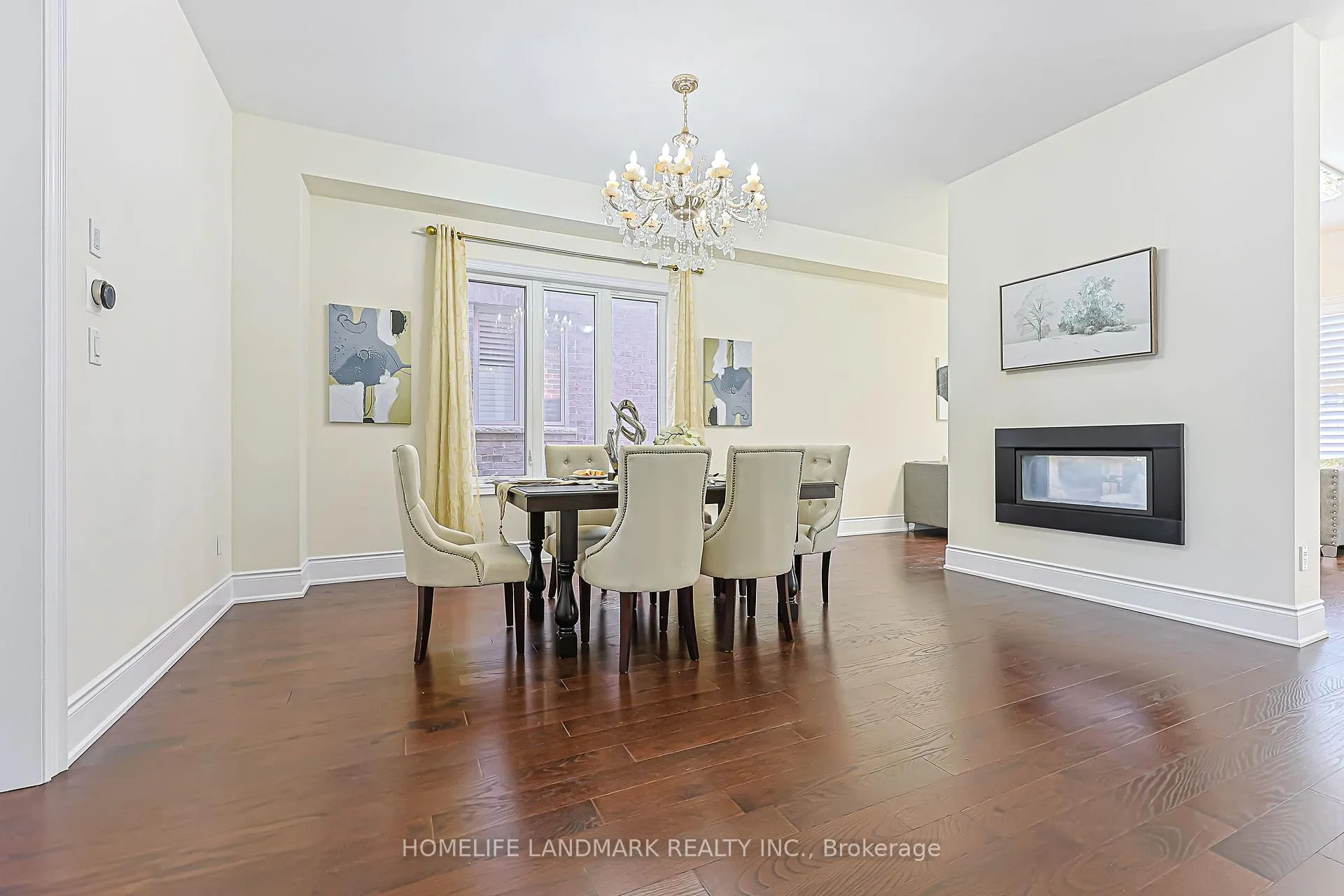 Photo 6 of 205 Conklin Crescent, Aurora, Rural Aurora — HOMEH