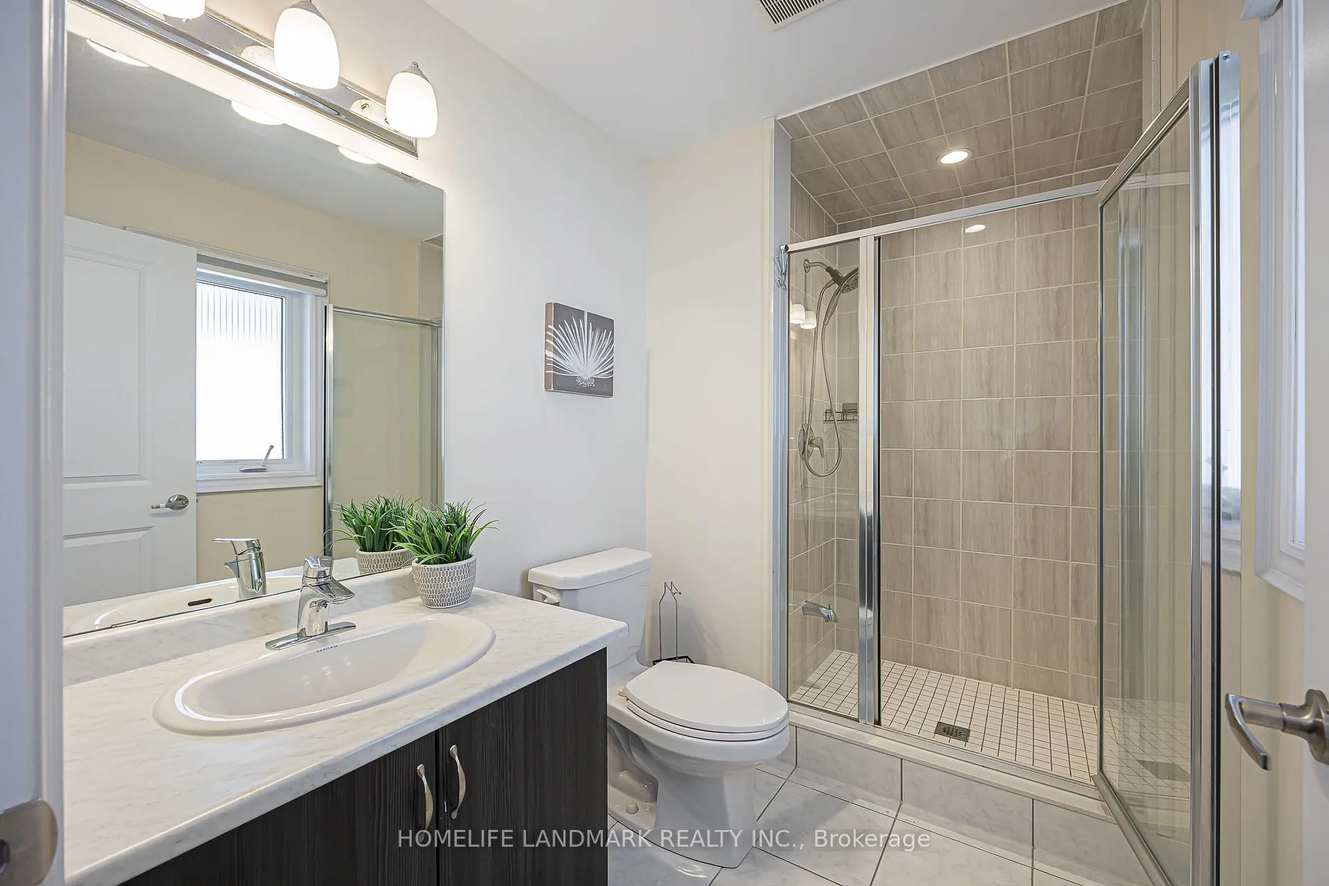 Photo 35 of 205 Conklin Crescent, Aurora, Rural Aurora — HOMEH