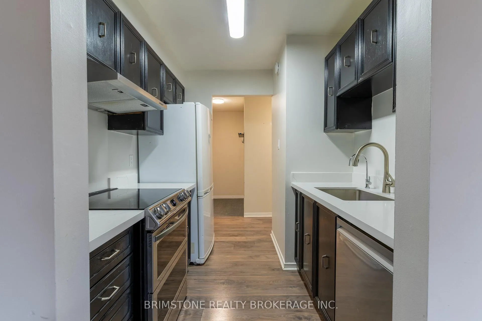 Photo 5 of Unit 312, 1 Quail Crescent, Barrie, Ardagh — HOMEH
