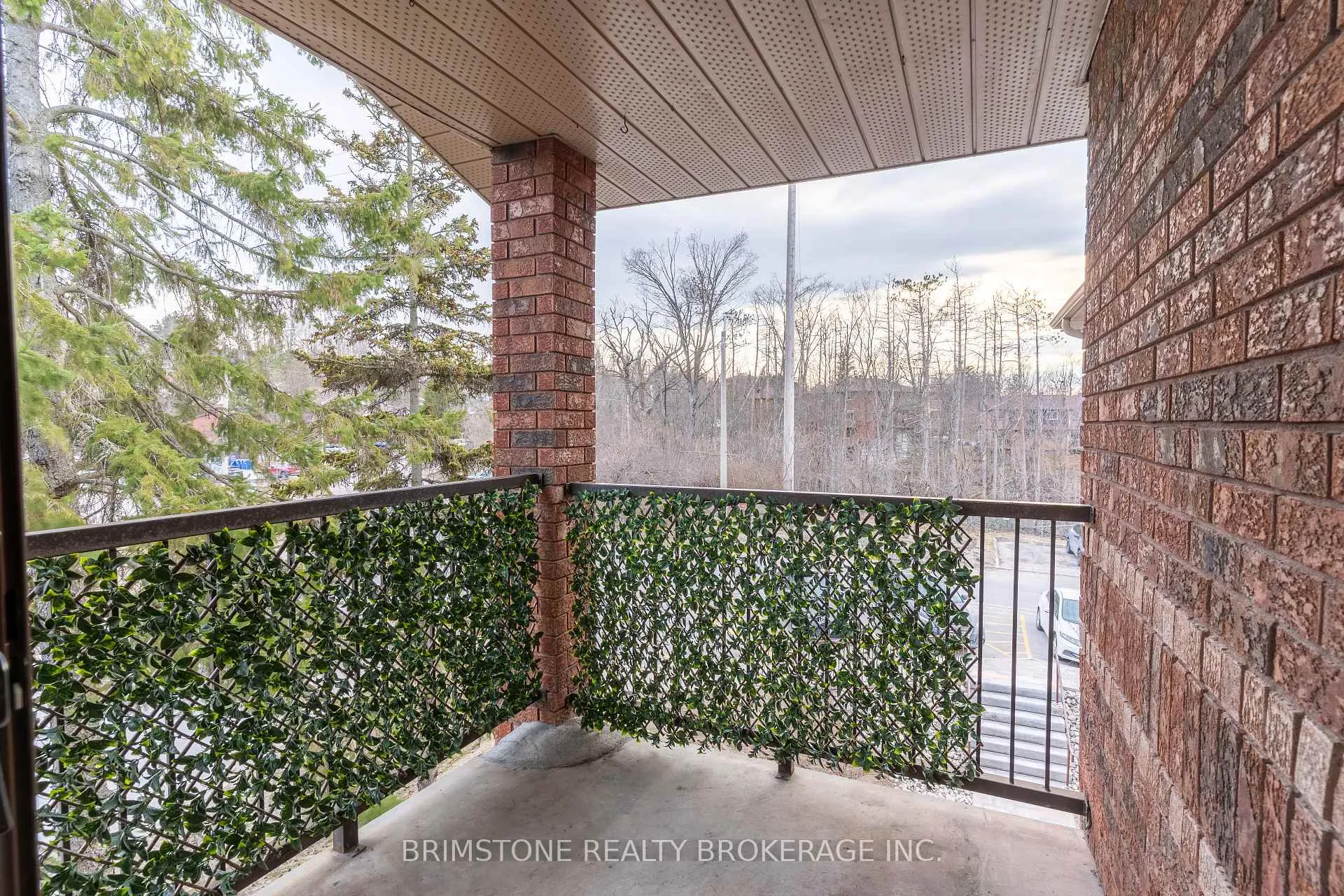 Photo 13 of Unit 312, 1 Quail Crescent, Barrie, Ardagh — HOMEH