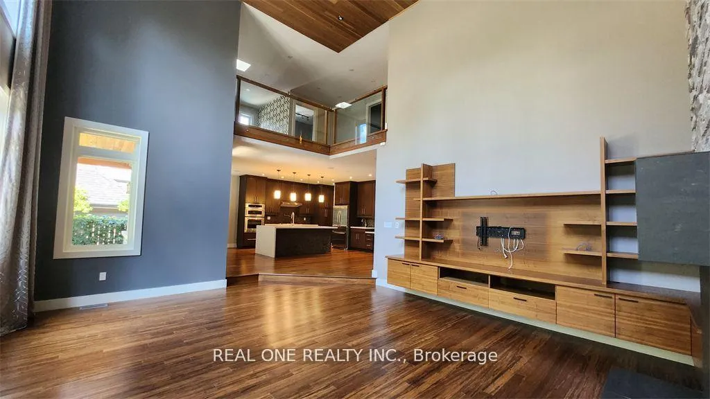 Photo 4 of 531 Jeanette Drive, Oakville, West — HOMEH
