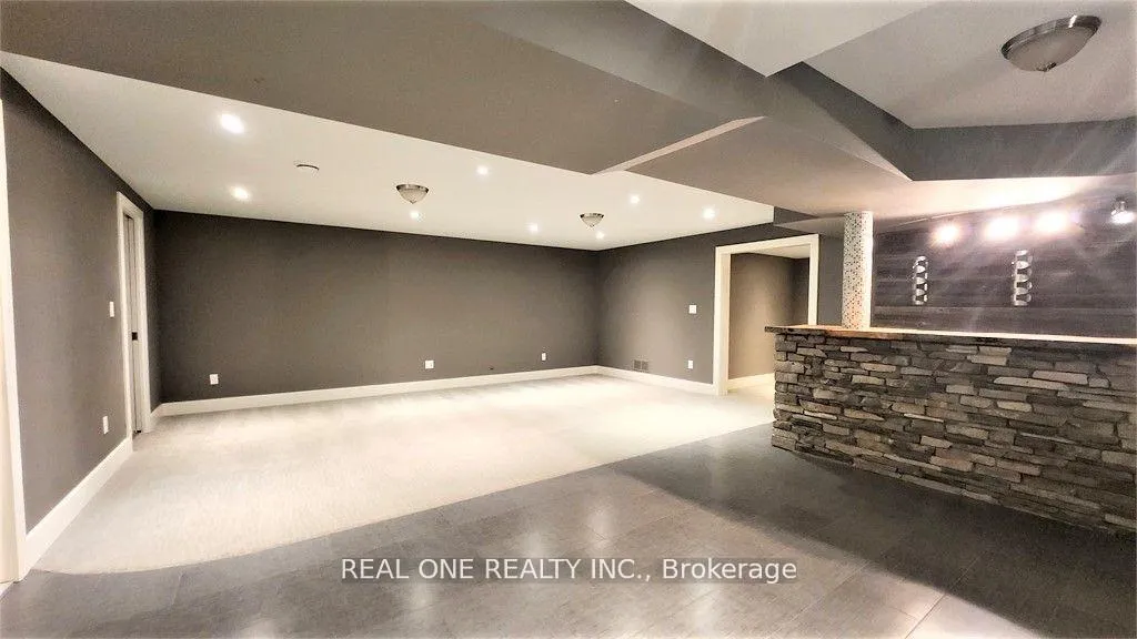 Photo 20 of 531 Jeanette Drive, Oakville, West — HOMEH