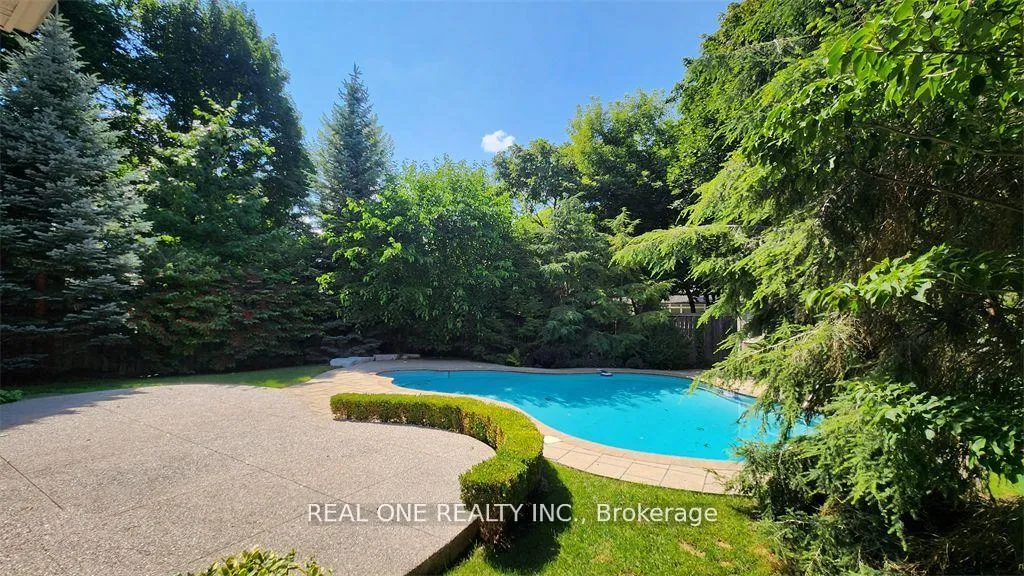 Photo 27 of 531 Jeanette Drive, Oakville, West — HOMEH