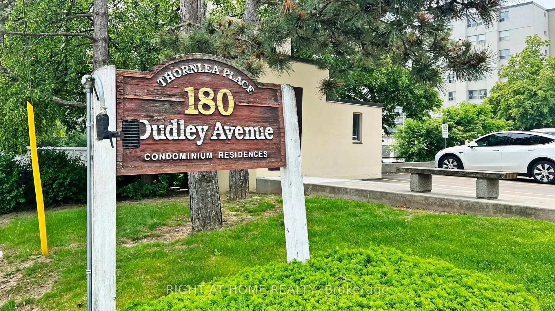 Photo of Unit 607, 180 Dudley Avenue