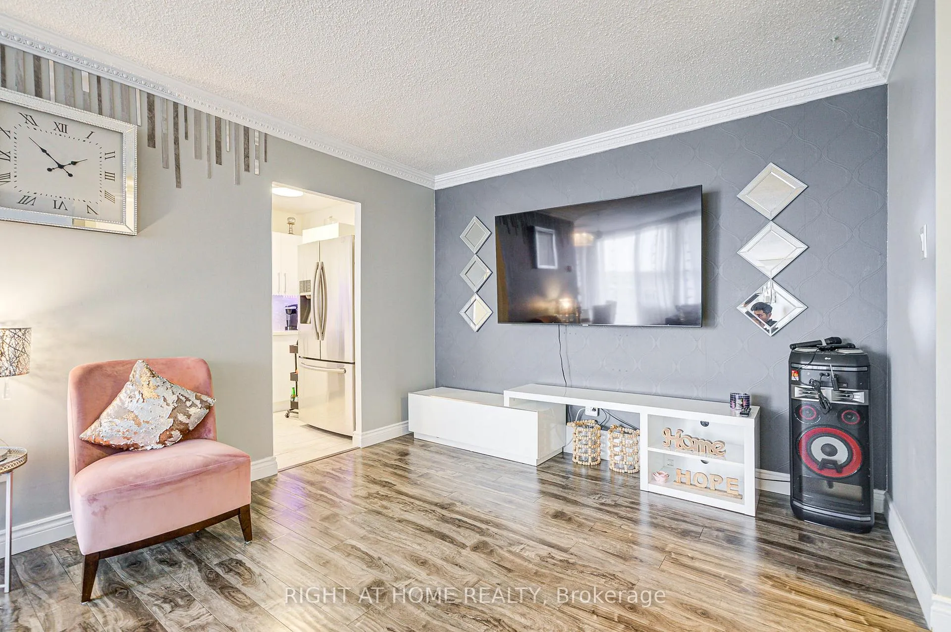 Photo 10 of Unit 607, 180 Dudley Avenue, Markham, Thornhill — HOMEH