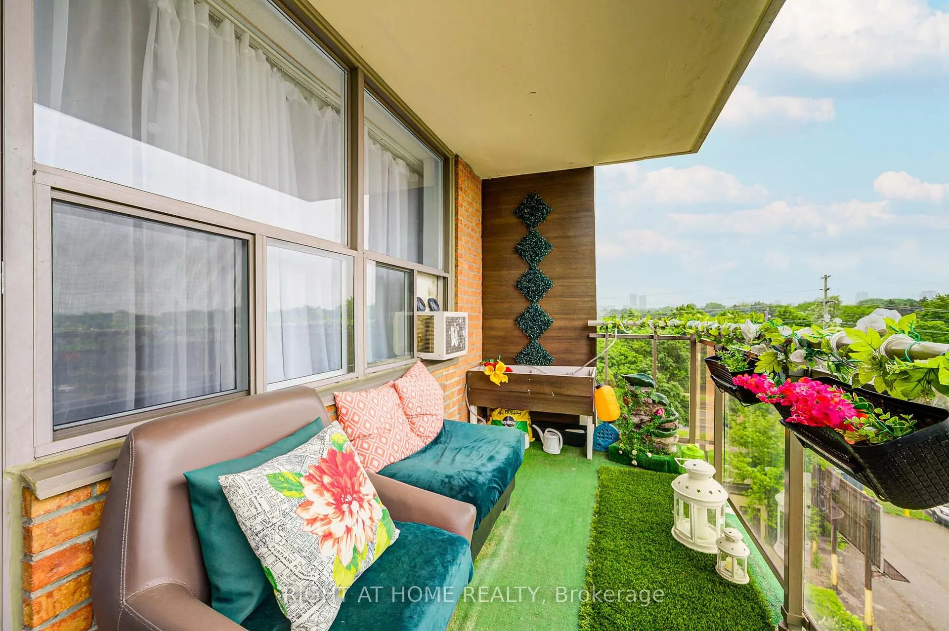 Photo 31 of Unit 607, 180 Dudley Avenue, Markham, Thornhill — HOMEH