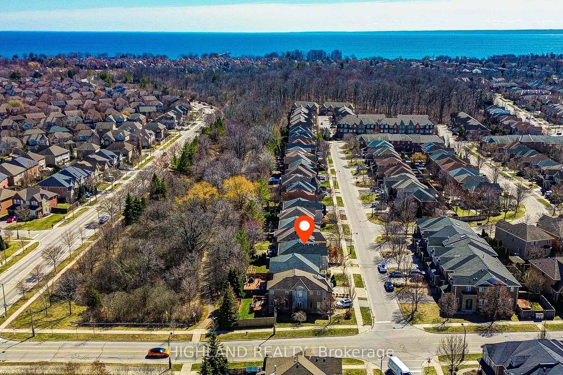 Photo 4 of 311 Duskywing Way, Oakville, Bronte — HOMEH