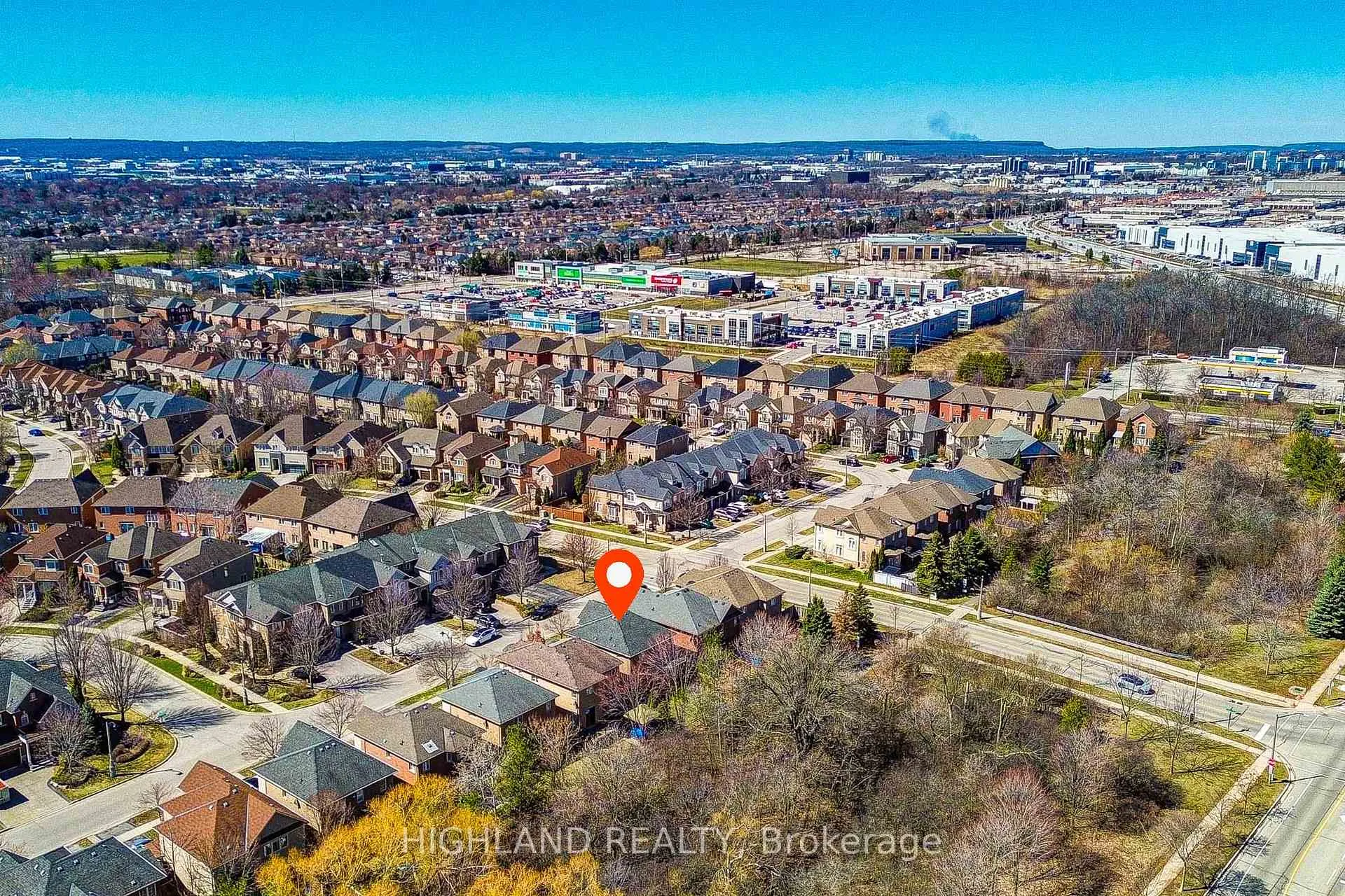 Photo 18 of 311 Duskywing Way, Oakville, Bronte — HOMEH