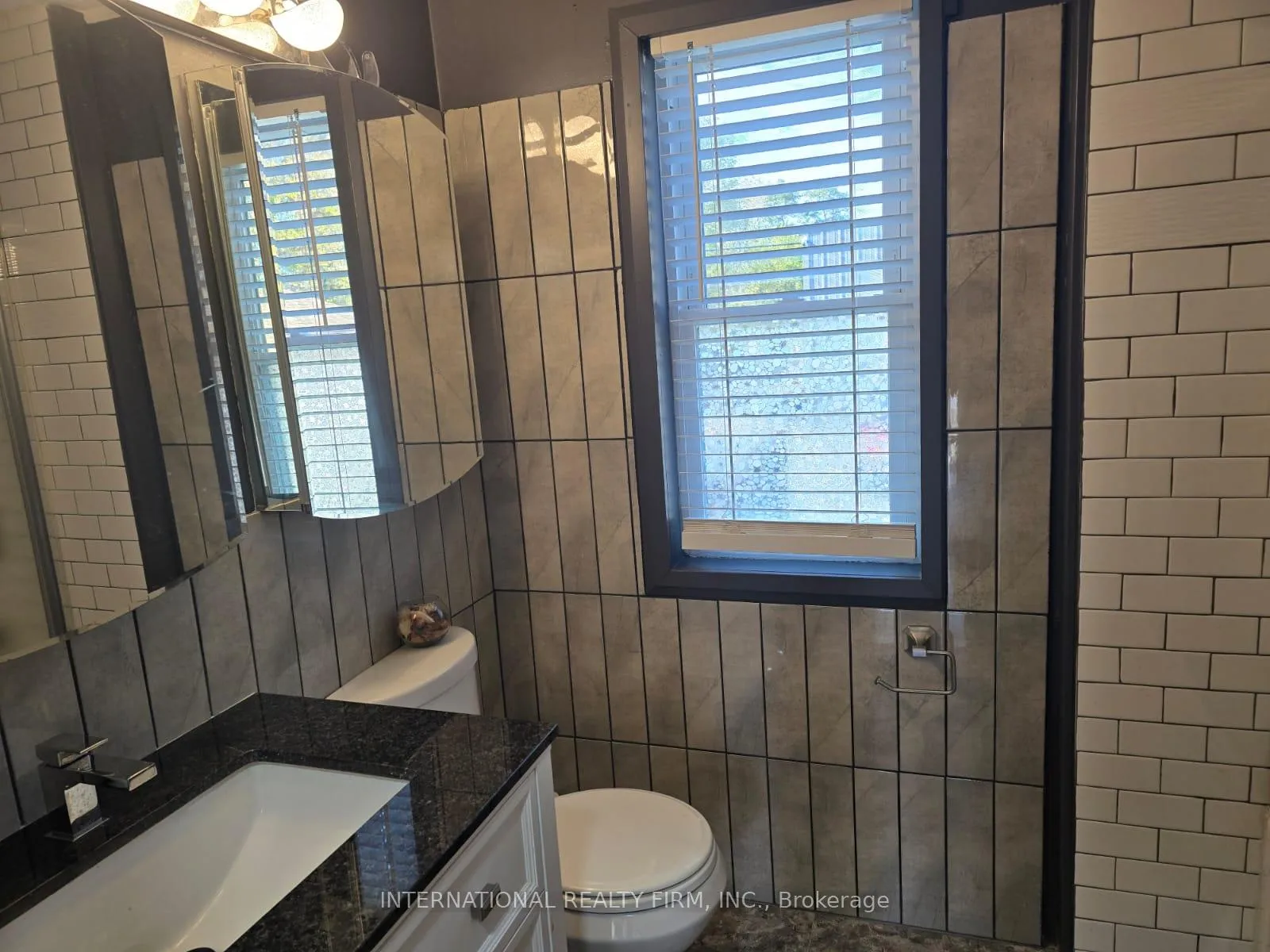 Photo 22 of 731 Knox Avenue, Hamilton, Parkview — HOMEH