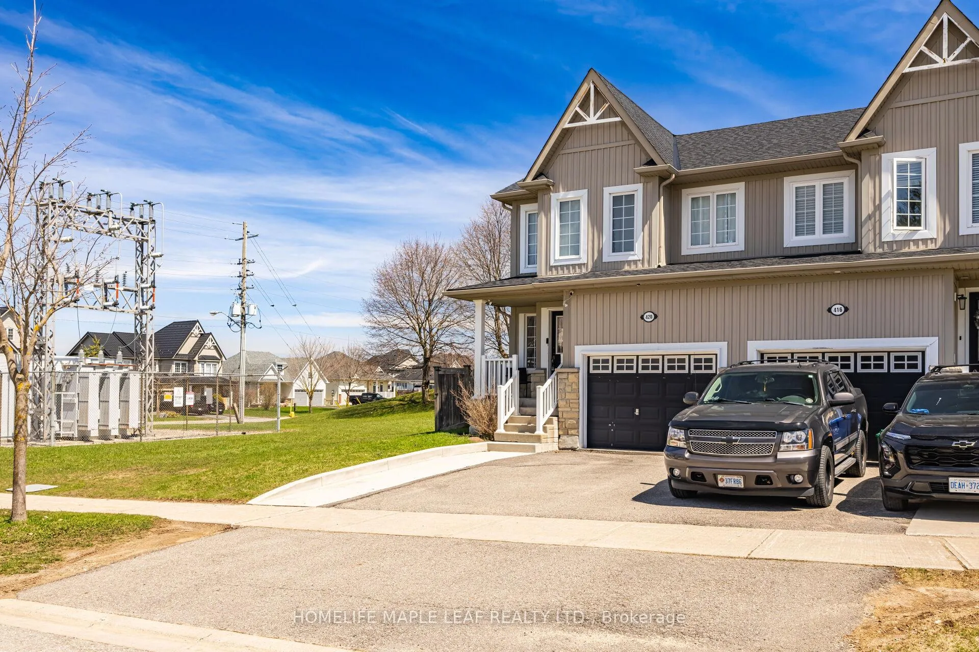 Photo 3 of 420 Orvis Crescent, Shelburne — HOMEH