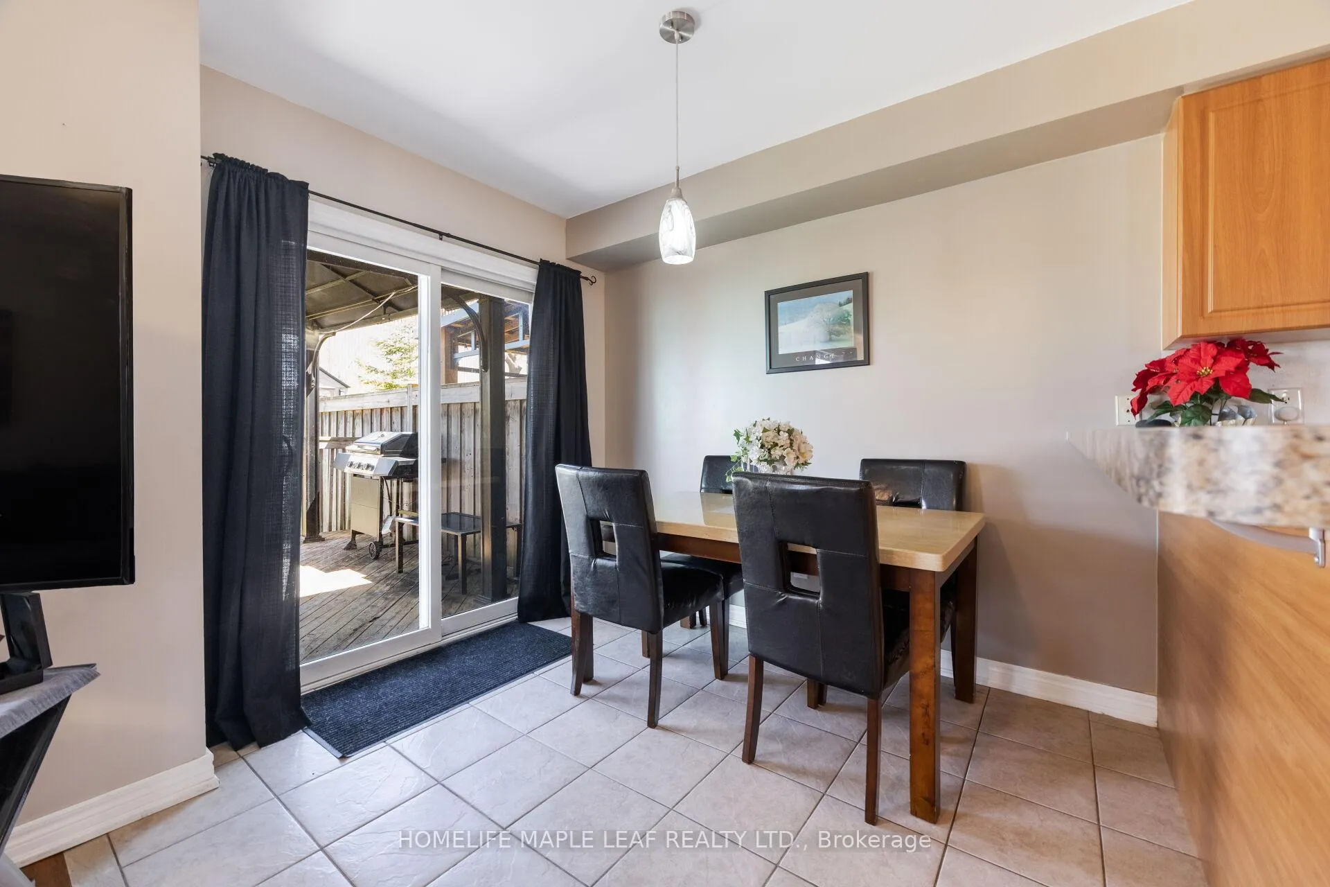 Photo 14 of 420 Orvis Crescent, Shelburne — HOMEH