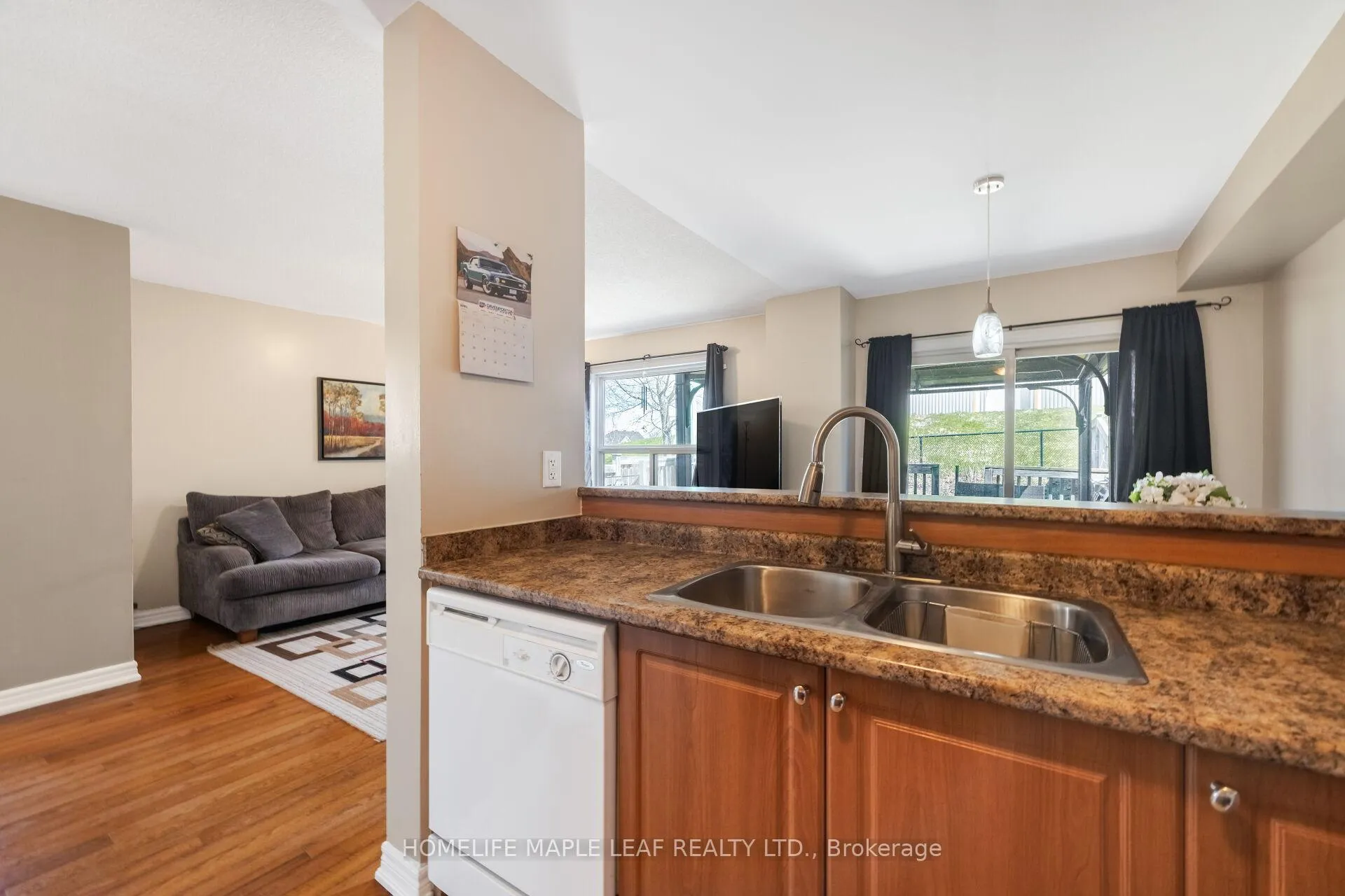 Photo 19 of 420 Orvis Crescent, Shelburne — HOMEH