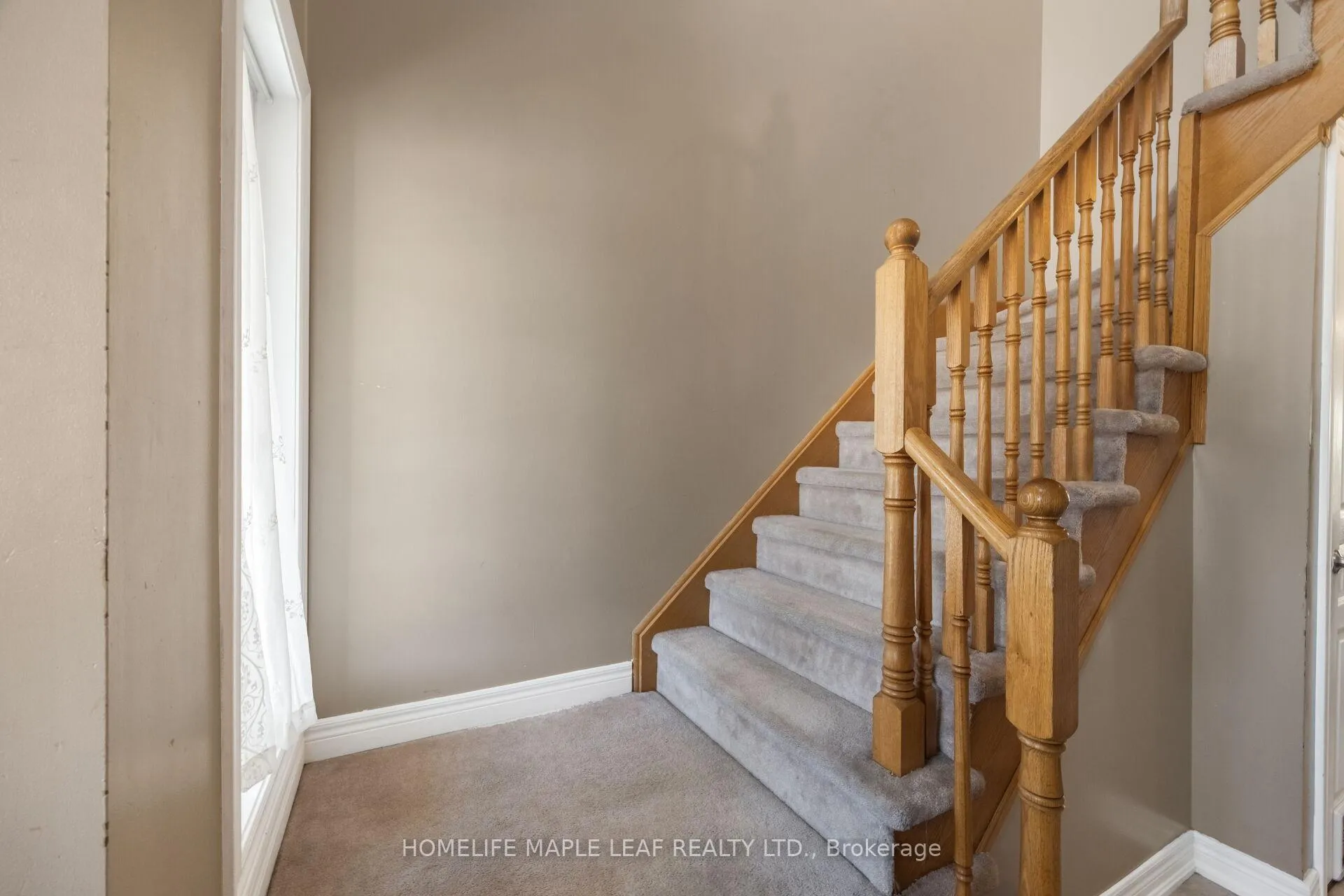 Photo 22 of 420 Orvis Crescent, Shelburne — HOMEH