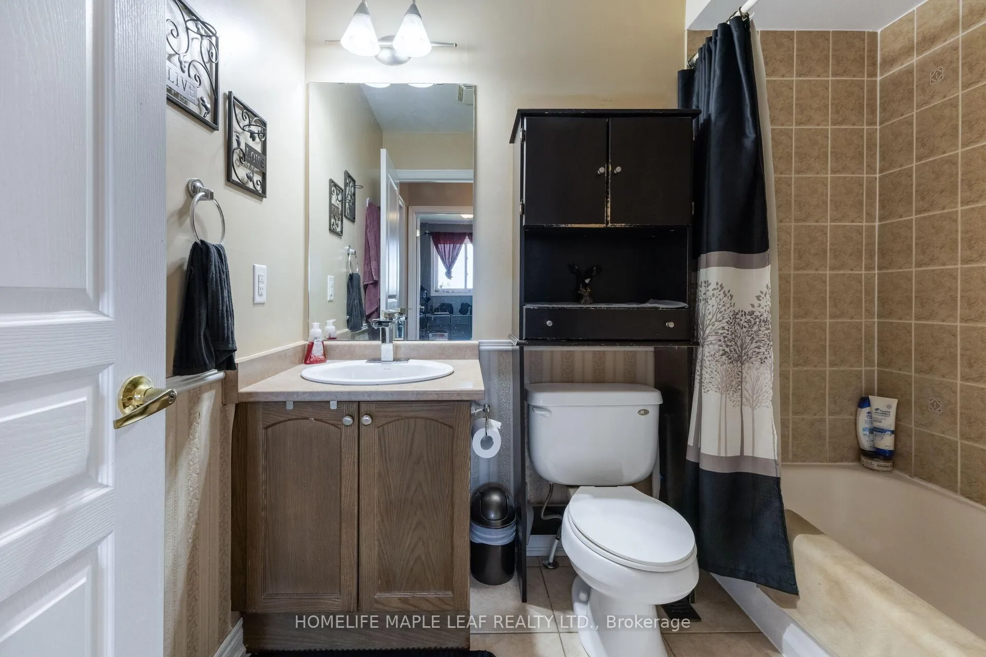 Photo 35 of 420 Orvis Crescent, Shelburne — HOMEH