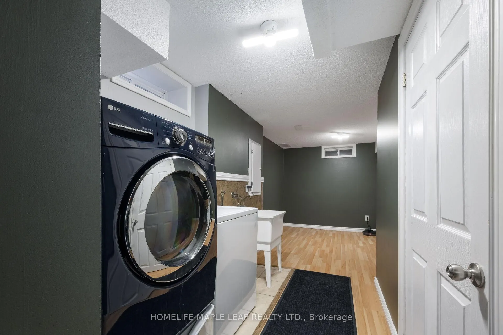 Photo 38 of 420 Orvis Crescent, Shelburne — HOMEH