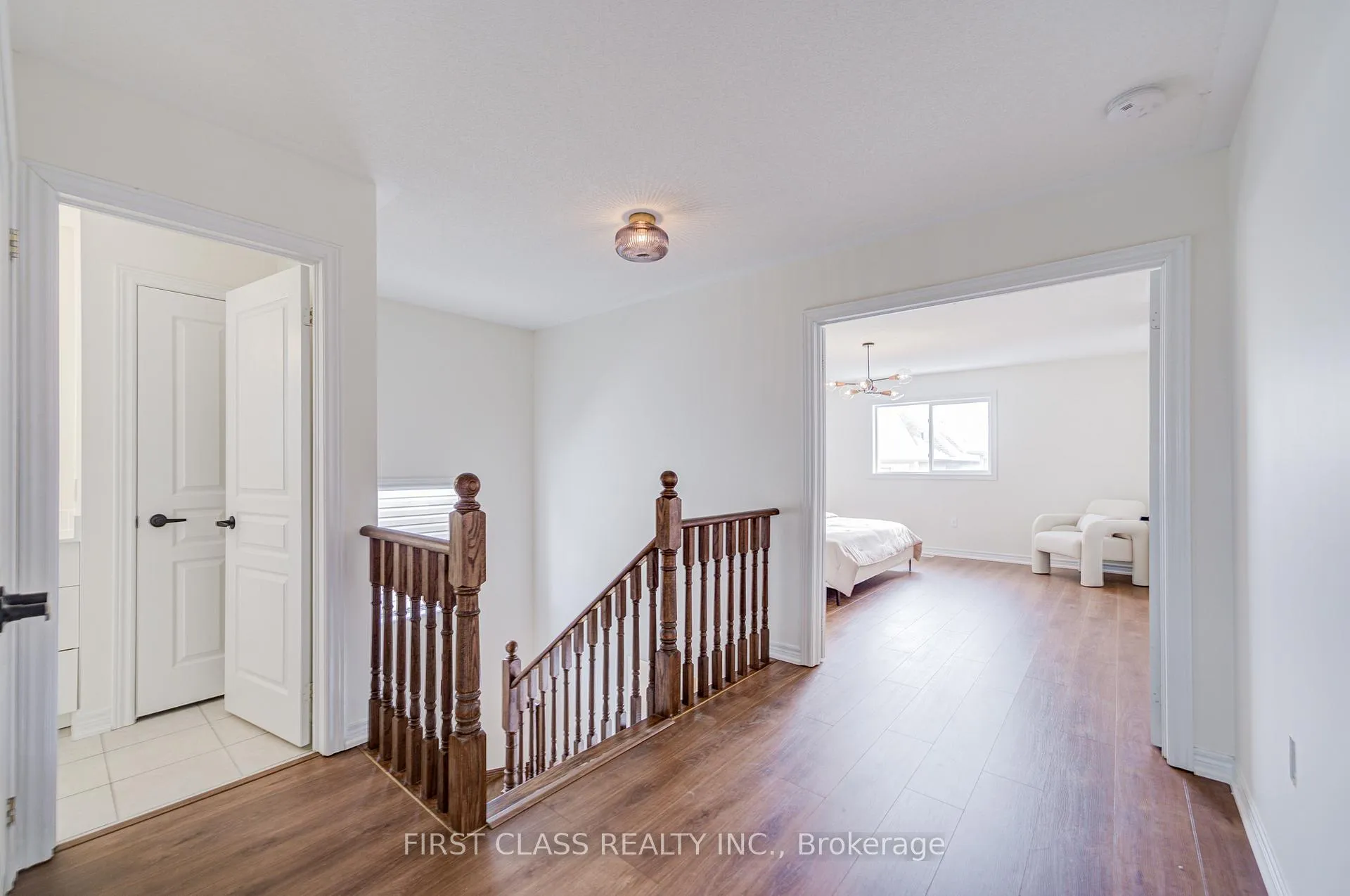 Photo 19 of 23 Grey Wing Avenue, Georgina, Keswick South — HOMEH