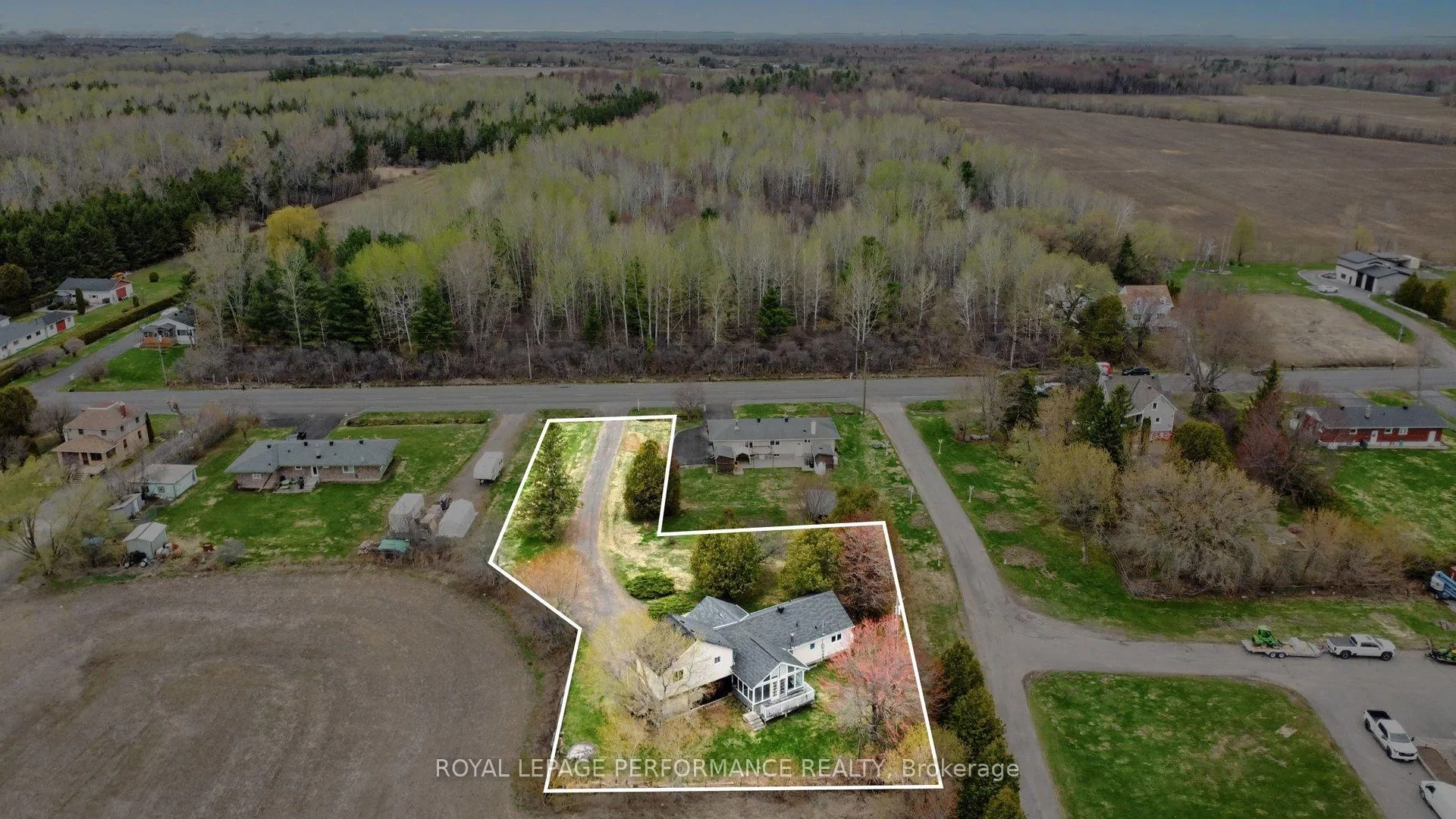 Photo 34 of 4946 Thunder Road, Ottawa, Carlsbad Springs — HOMEH