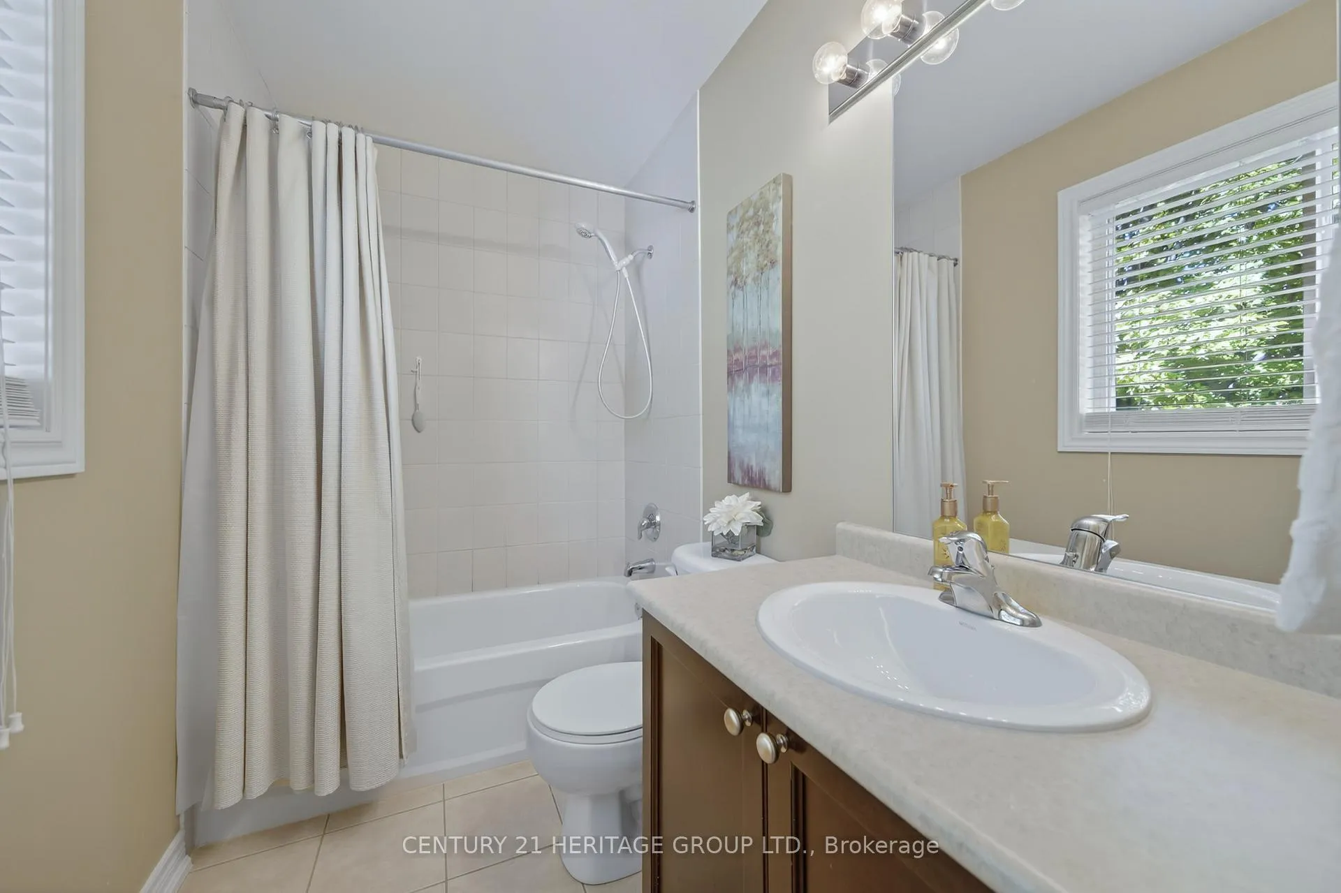 Photo 28 of 80 Anderson Road, New Tecumseth, Alliston — HOMEH
