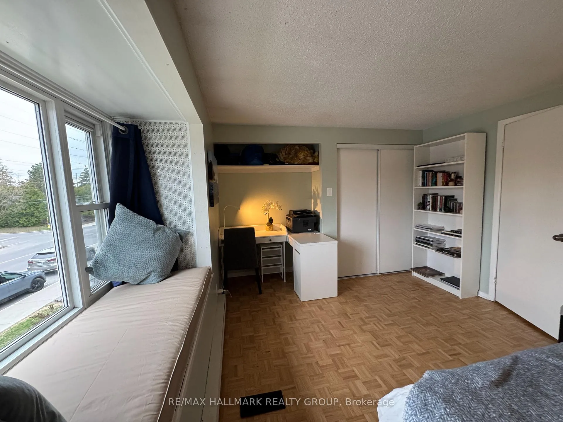 Photo 16 of 912 Dynes Road, Ottawa, Carleton Square — HOMEH