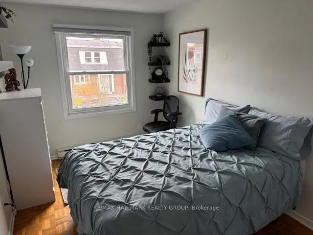 Photo 17 of 912 Dynes Road, Ottawa, Carleton Square — HOMEH