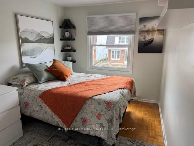 Photo 20 of 912 Dynes Road, Ottawa, Carleton Square — HOMEH