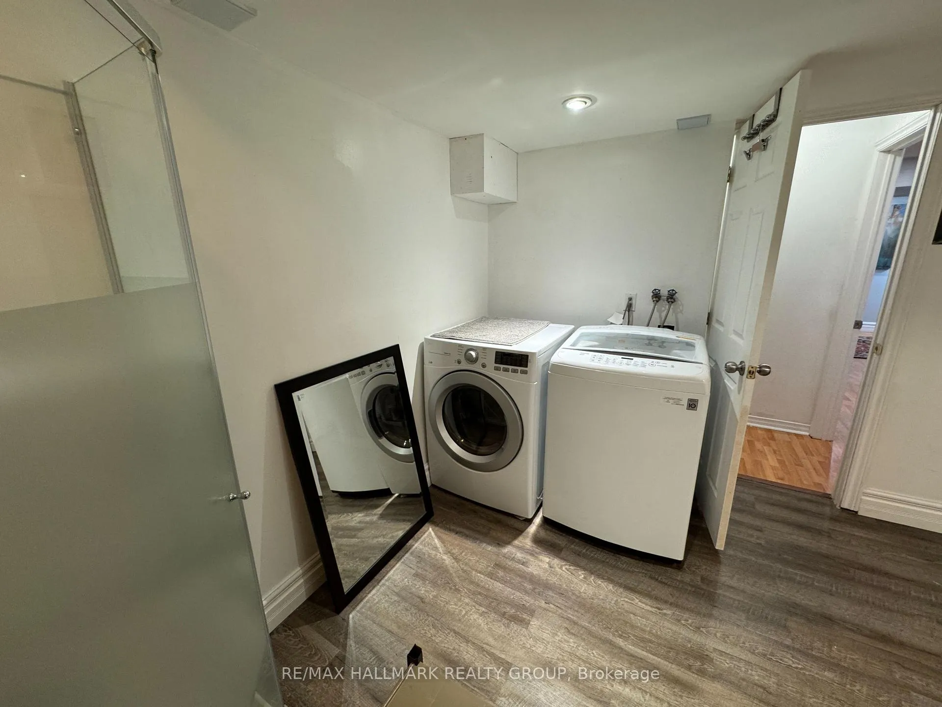Photo 26 of 912 Dynes Road, Ottawa, Carleton Square — HOMEH