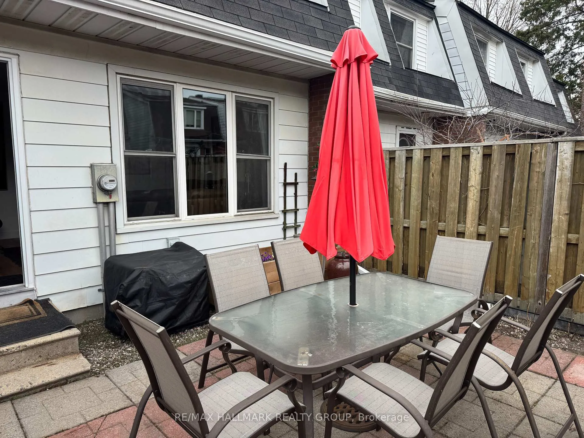 Photo 28 of 912 Dynes Road, Ottawa, Carleton Square — HOMEH
