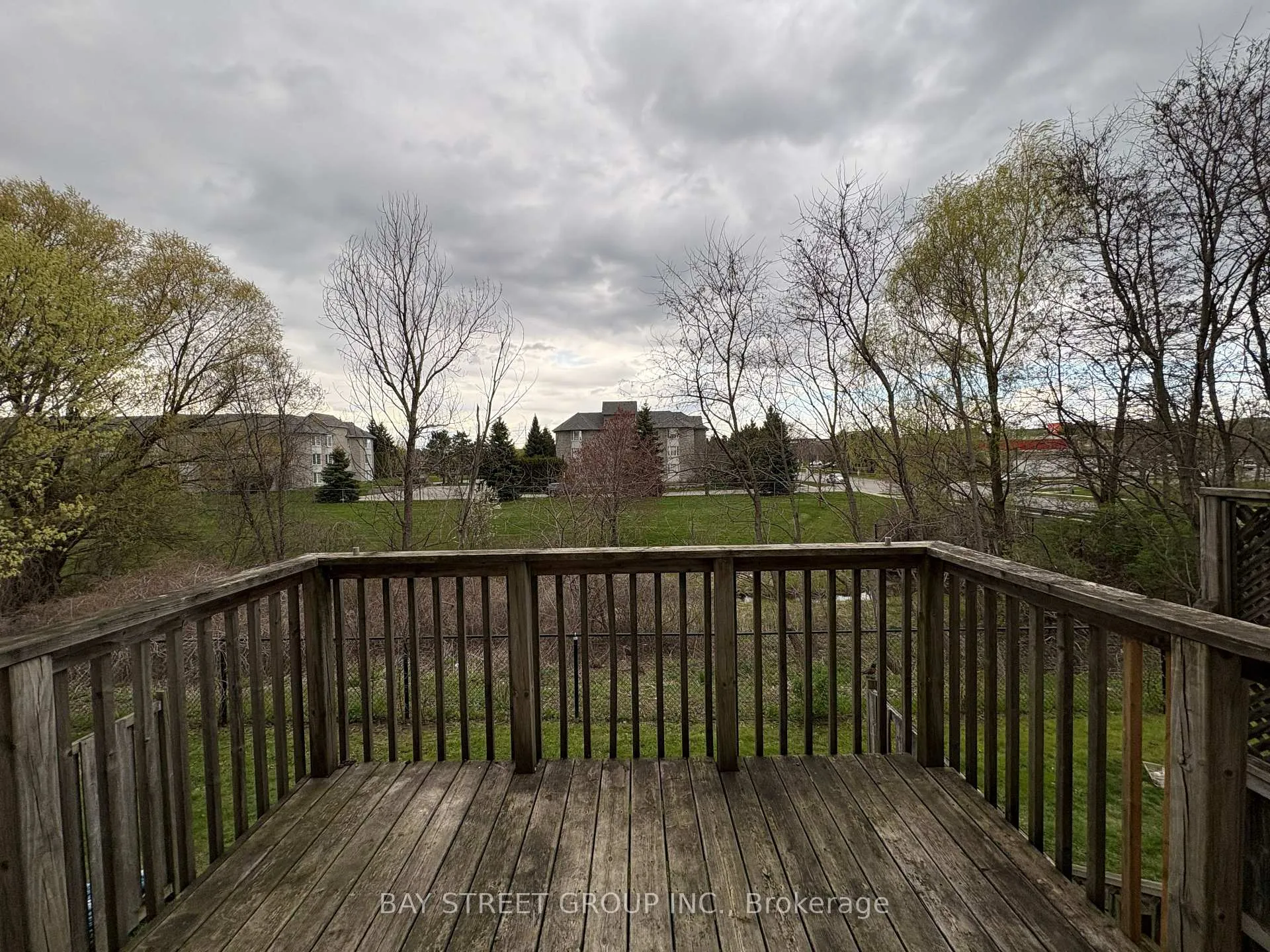 Photo 9 of Unit 2, 60 Cloverleaf Drive, Hamilton, Ancaster — HOMEH