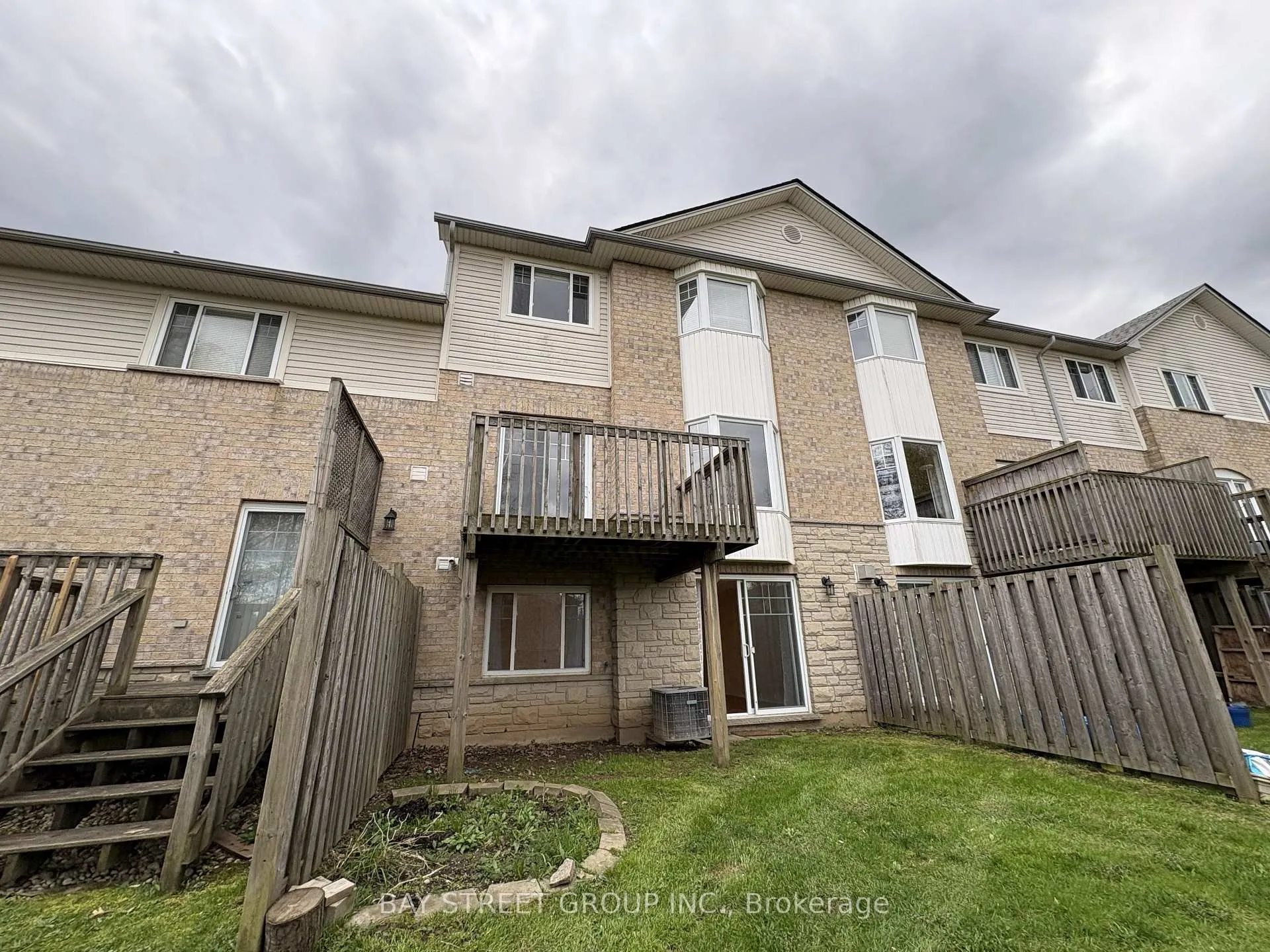 Photo 41 of Unit 2, 60 Cloverleaf Drive, Hamilton, Ancaster — HOMEH