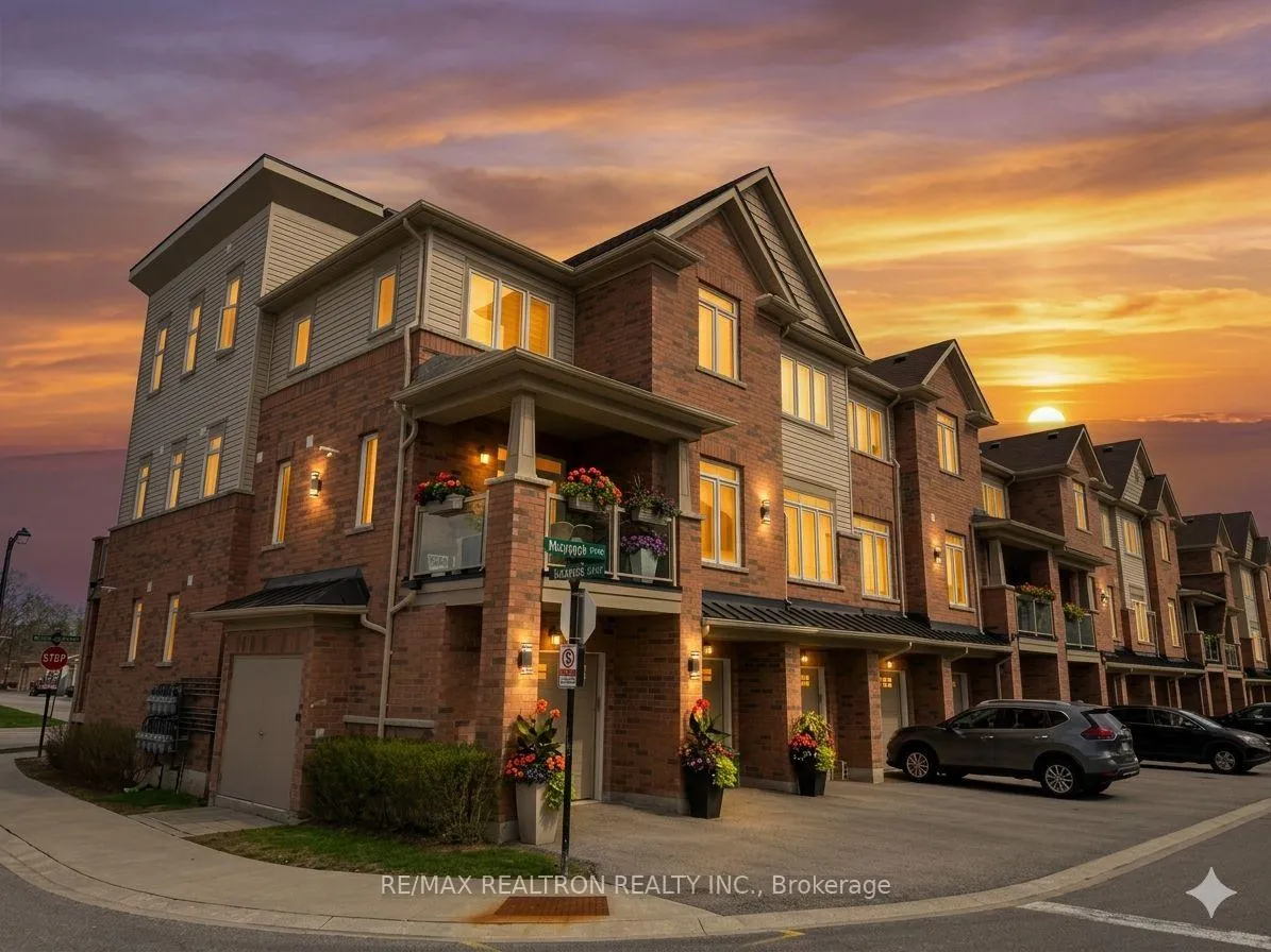 Photo 1 of 2742 William Jackson Drive, Pickering, Duffin Heights — HOMEH