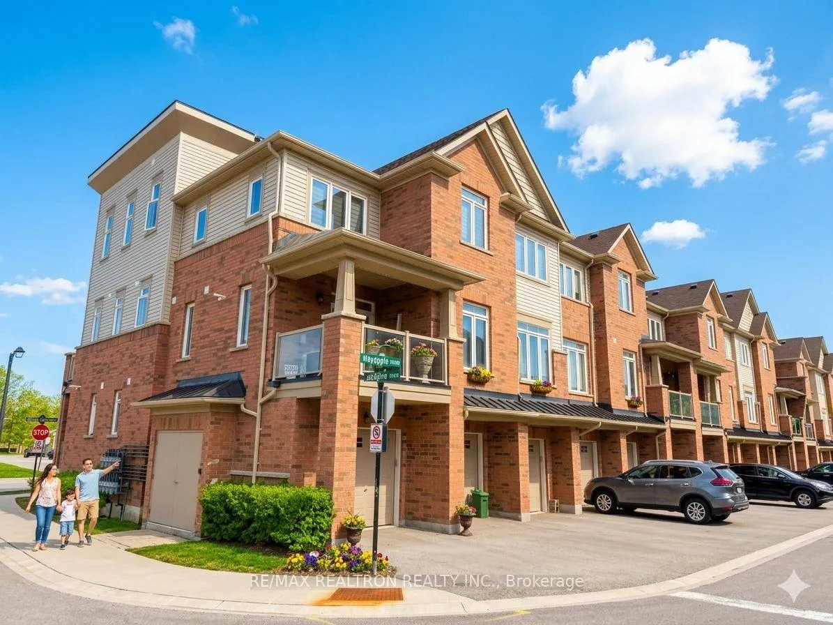 Photo 2 of 2742 William Jackson Drive, Pickering, Duffin Heights — HOMEH