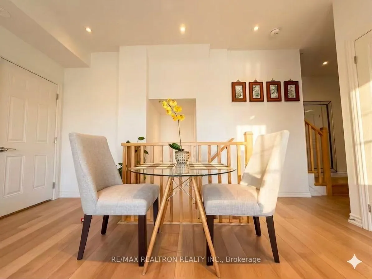 Photo 6 of 2742 William Jackson Drive, Pickering, Duffin Heights — HOMEH