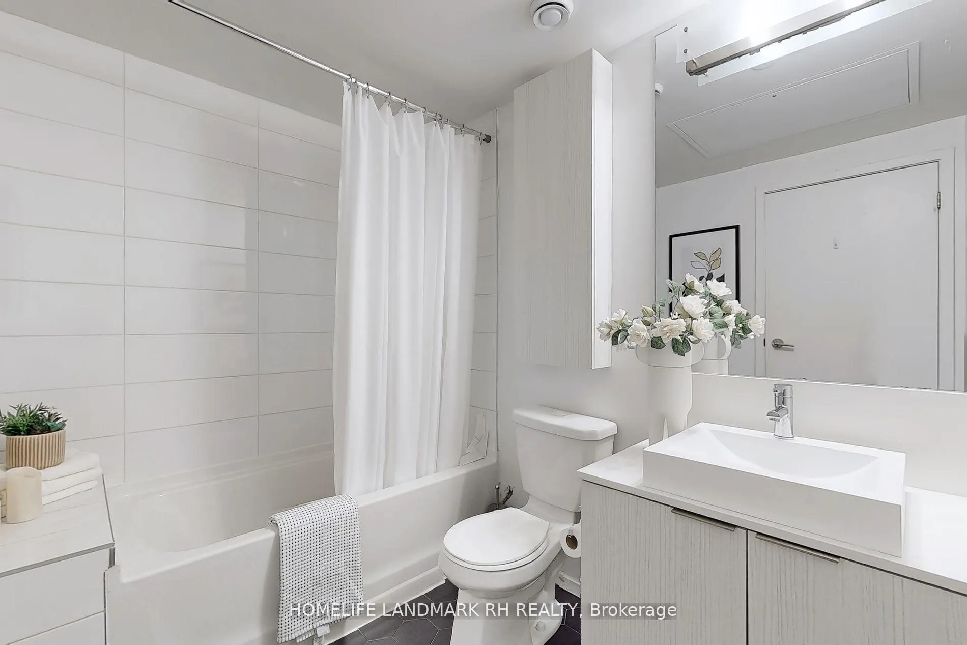 Photo 10 of Unit 1107, 68 Shuter Street, Toronto, Church-Yonge Corridor — HOMEH