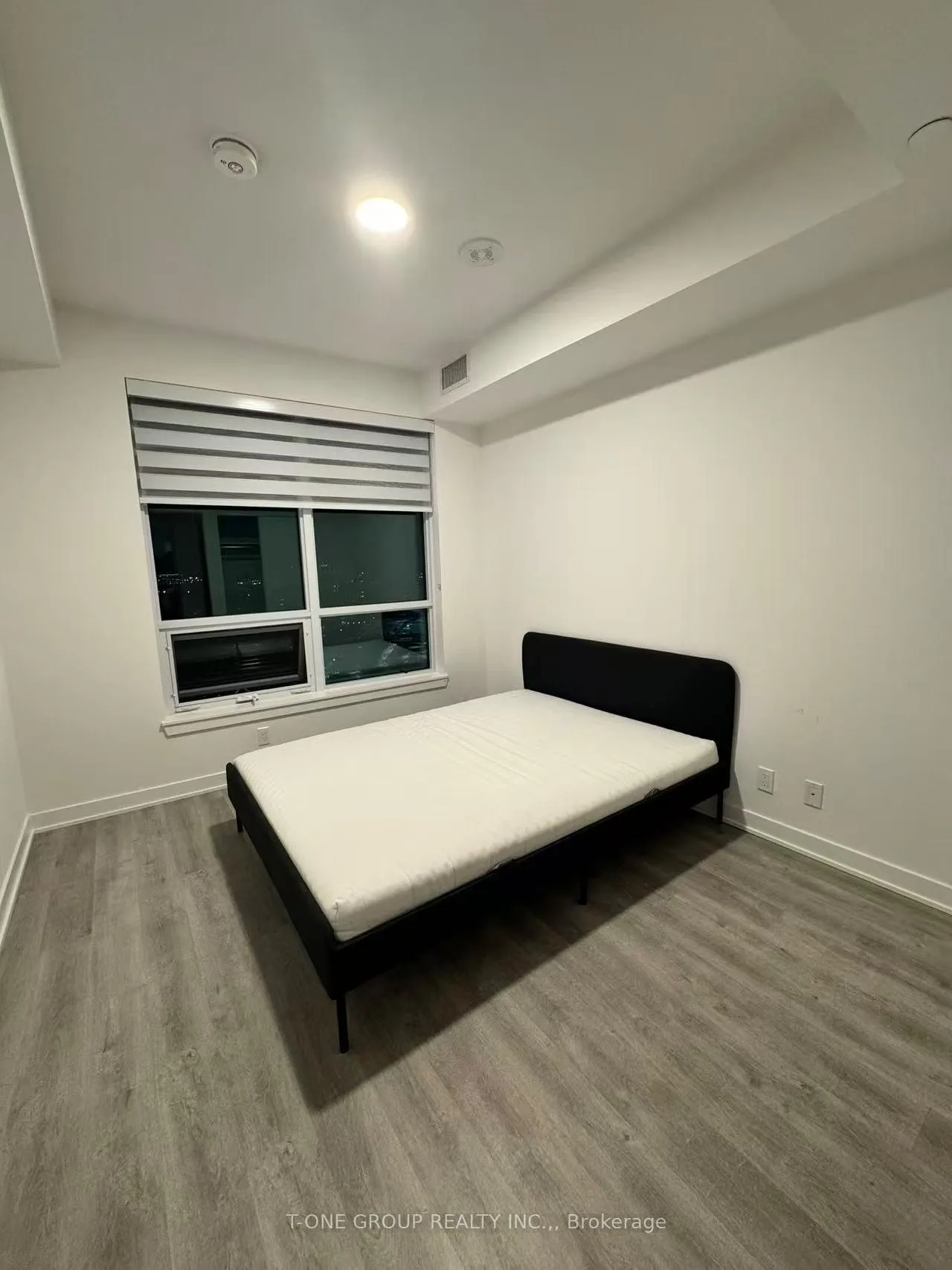 Photo 5 of Unit 2707, 50 Upper Mall Way, Vaughan, Brownridge — HOMEH