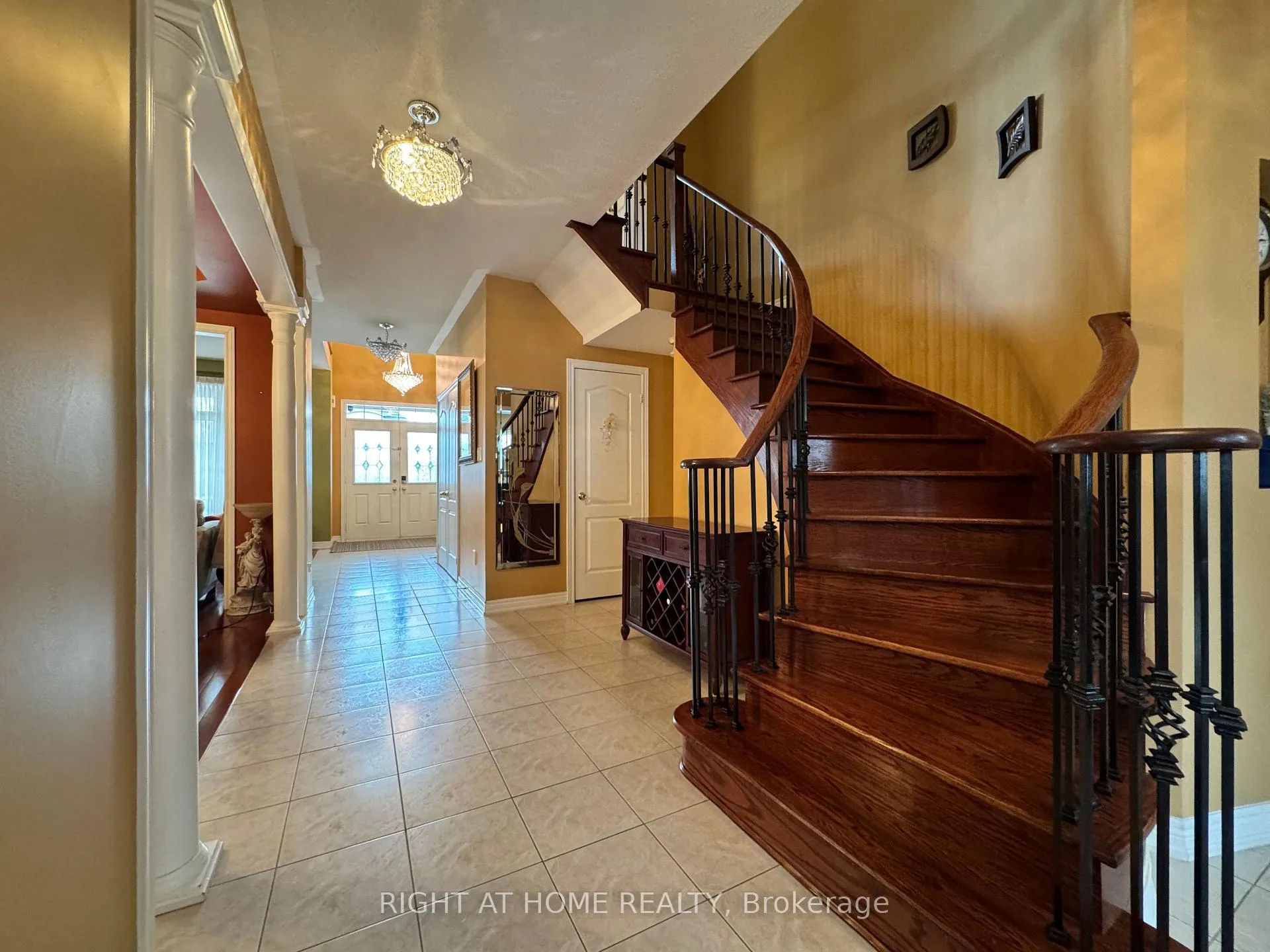 Photo 11 of 29 Lynnvalley Crescent, Brampton, Bram East — HOMEH