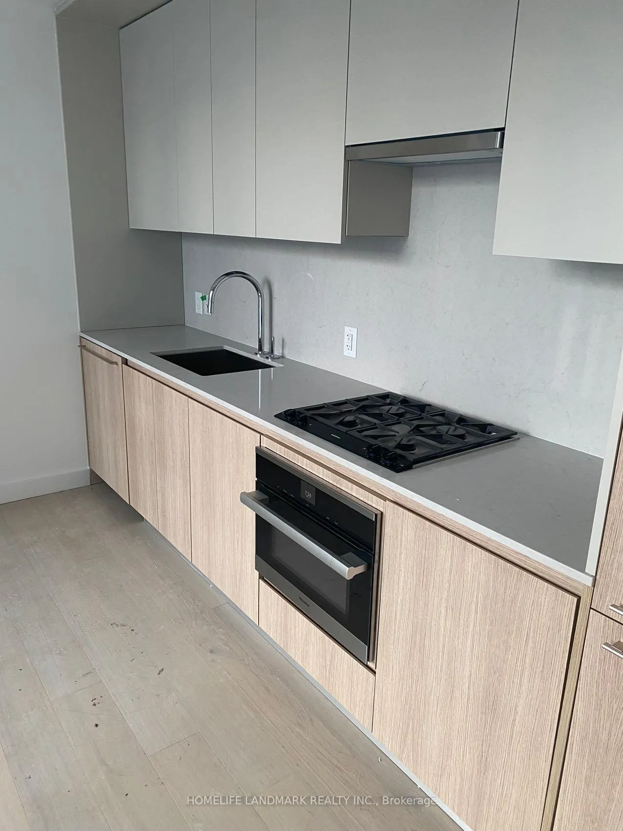 Photo 1 of Unit 1008, 81 Wellesley Street E, Toronto, Church-Yonge Corridor — HOMEH