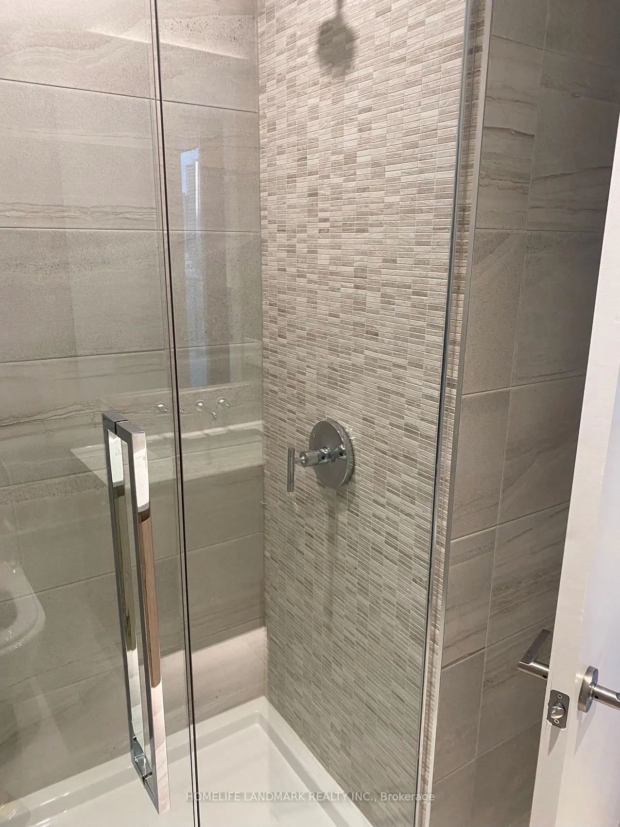 Photo 7 of Unit 1008, 81 Wellesley Street E, Toronto, Church-Yonge Corridor — HOMEH