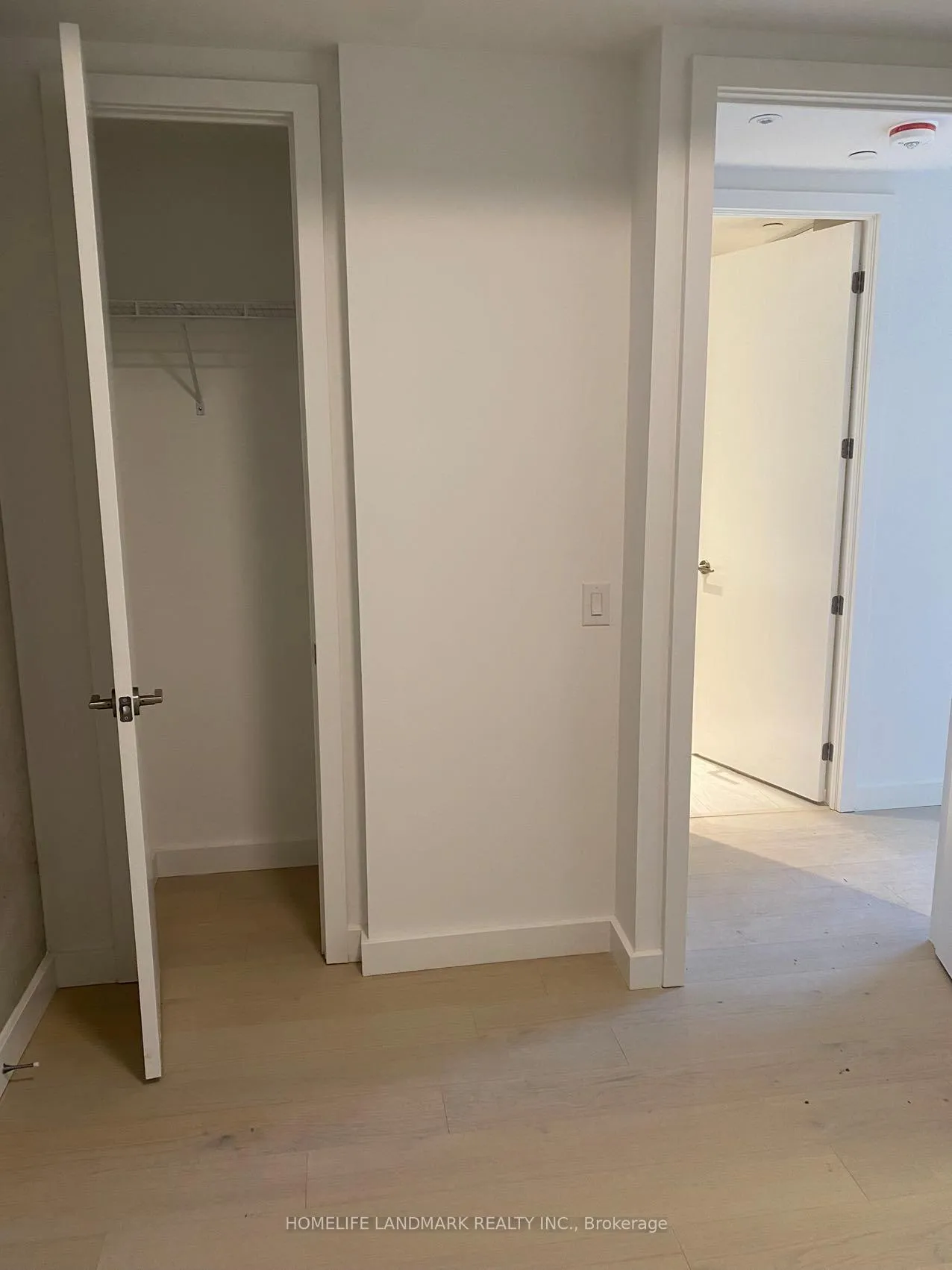 Photo 9 of Unit 1008, 81 Wellesley Street E, Toronto, Church-Yonge Corridor — HOMEH