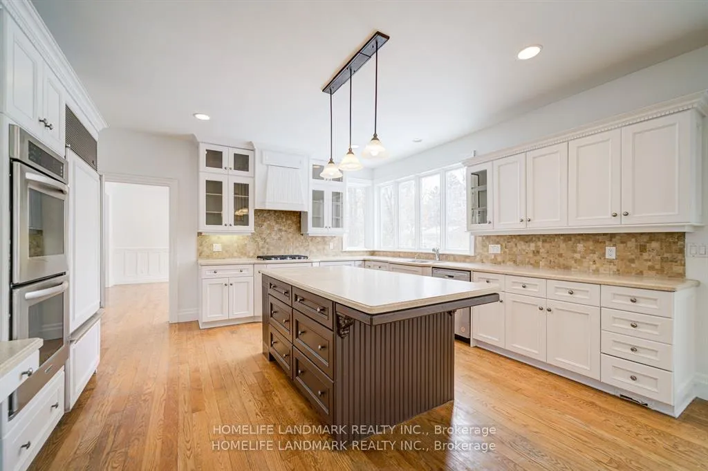 Photo 5 of 433 Cairncroft Road, Oakville, Morrison — HOMEH